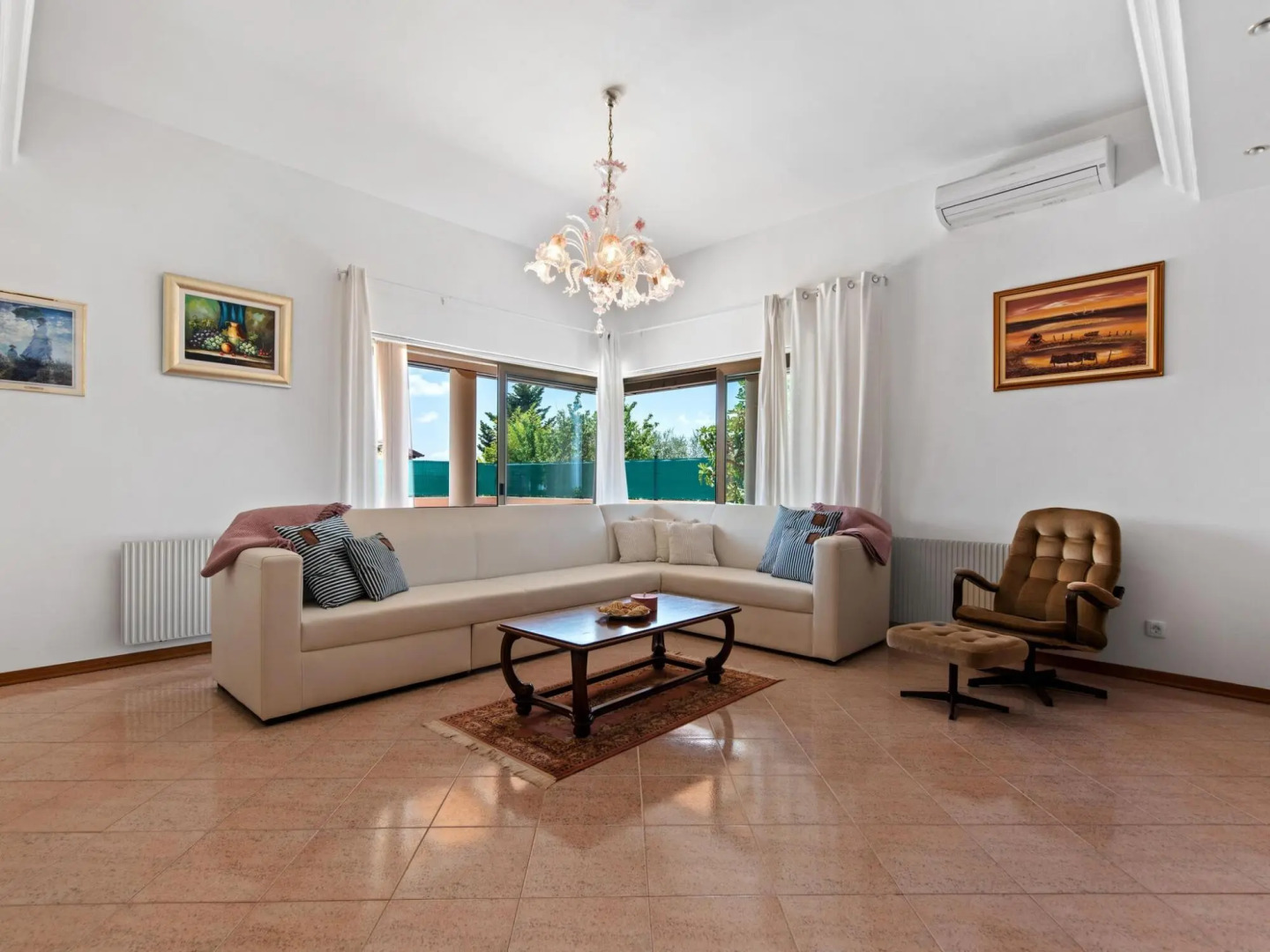 Stylish Villa in Buje With Outdoor Kitchen