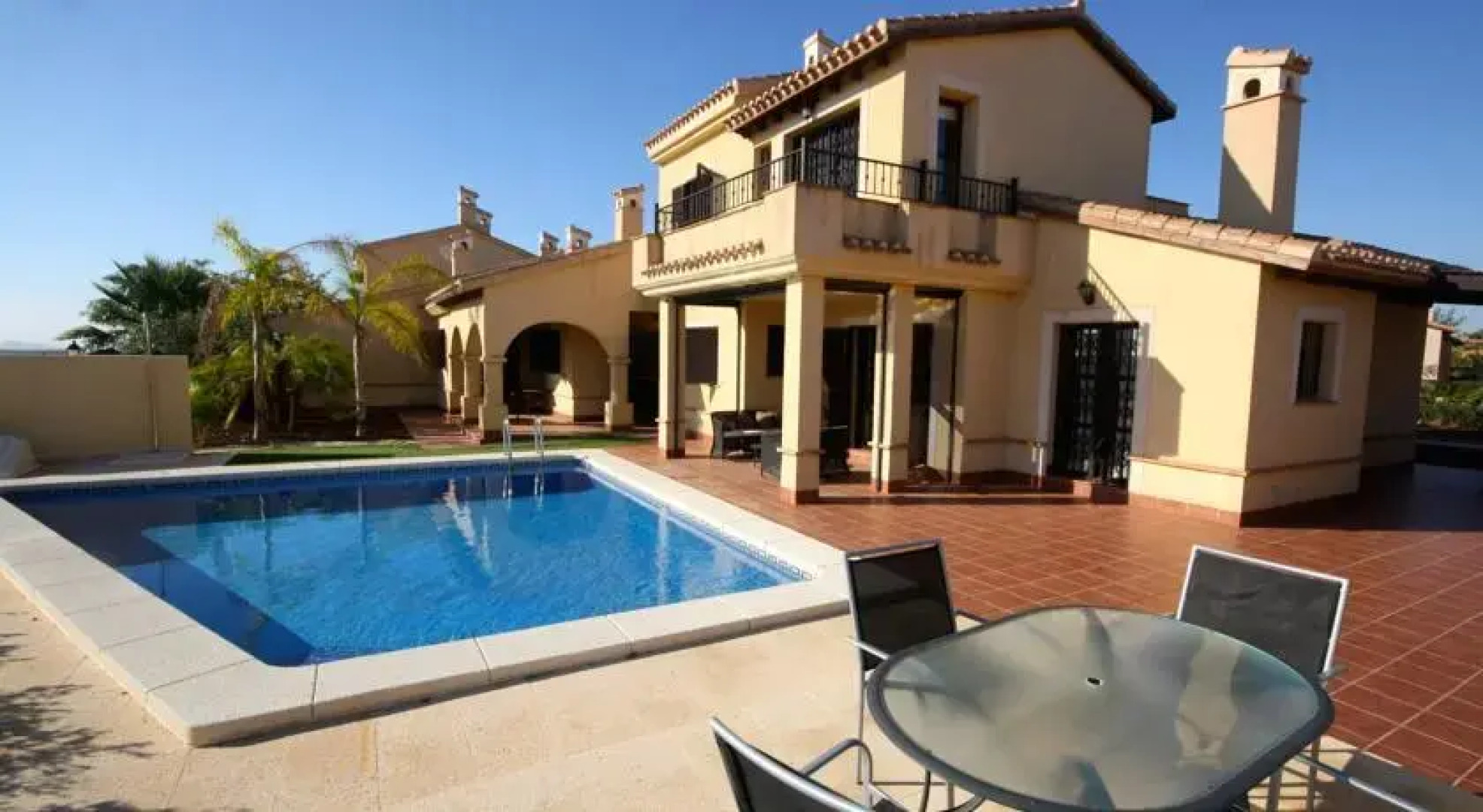 Hacienda Golf Properties - Canada DLA001