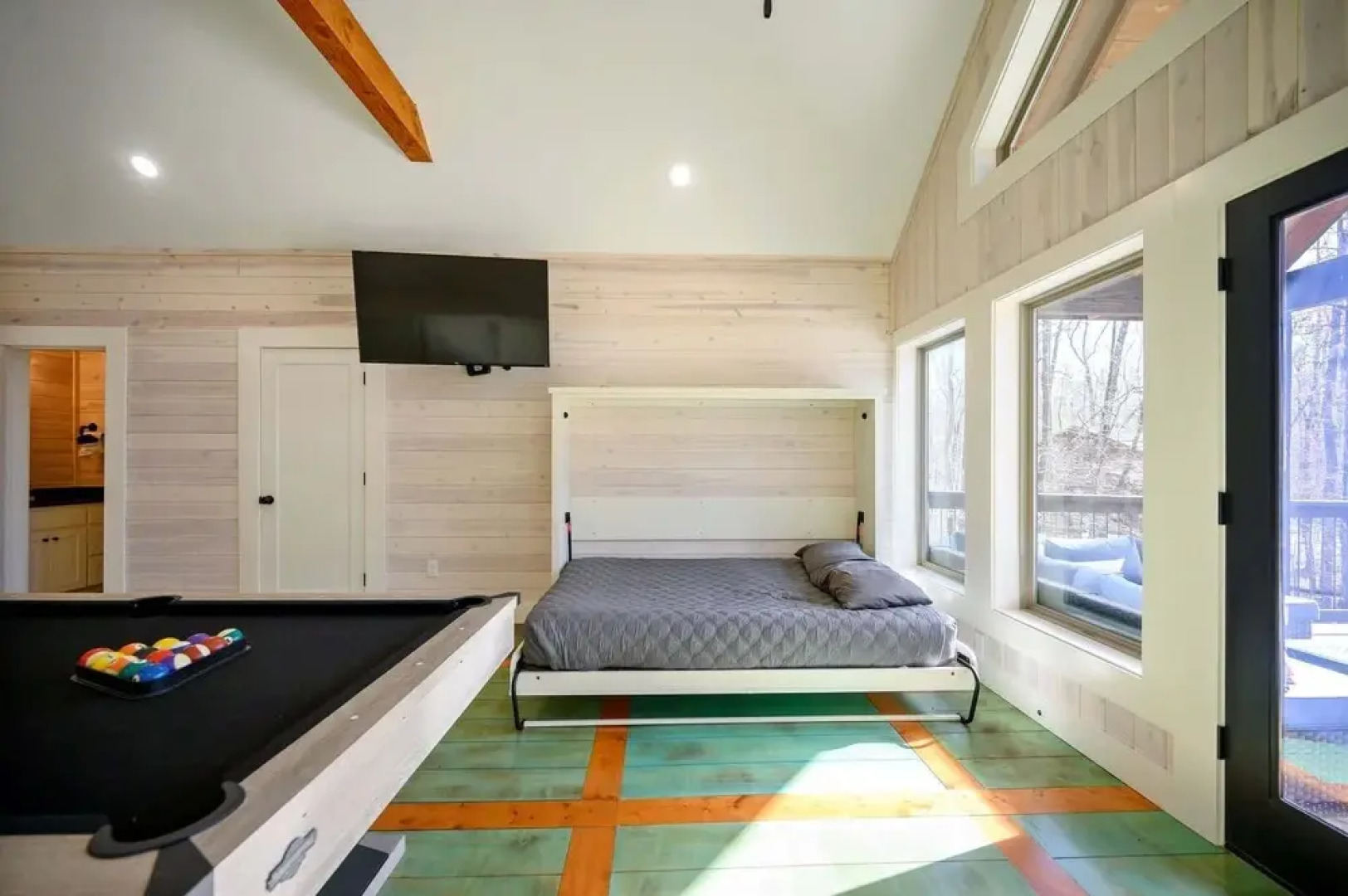 Stardust Hollow Cabin for 14