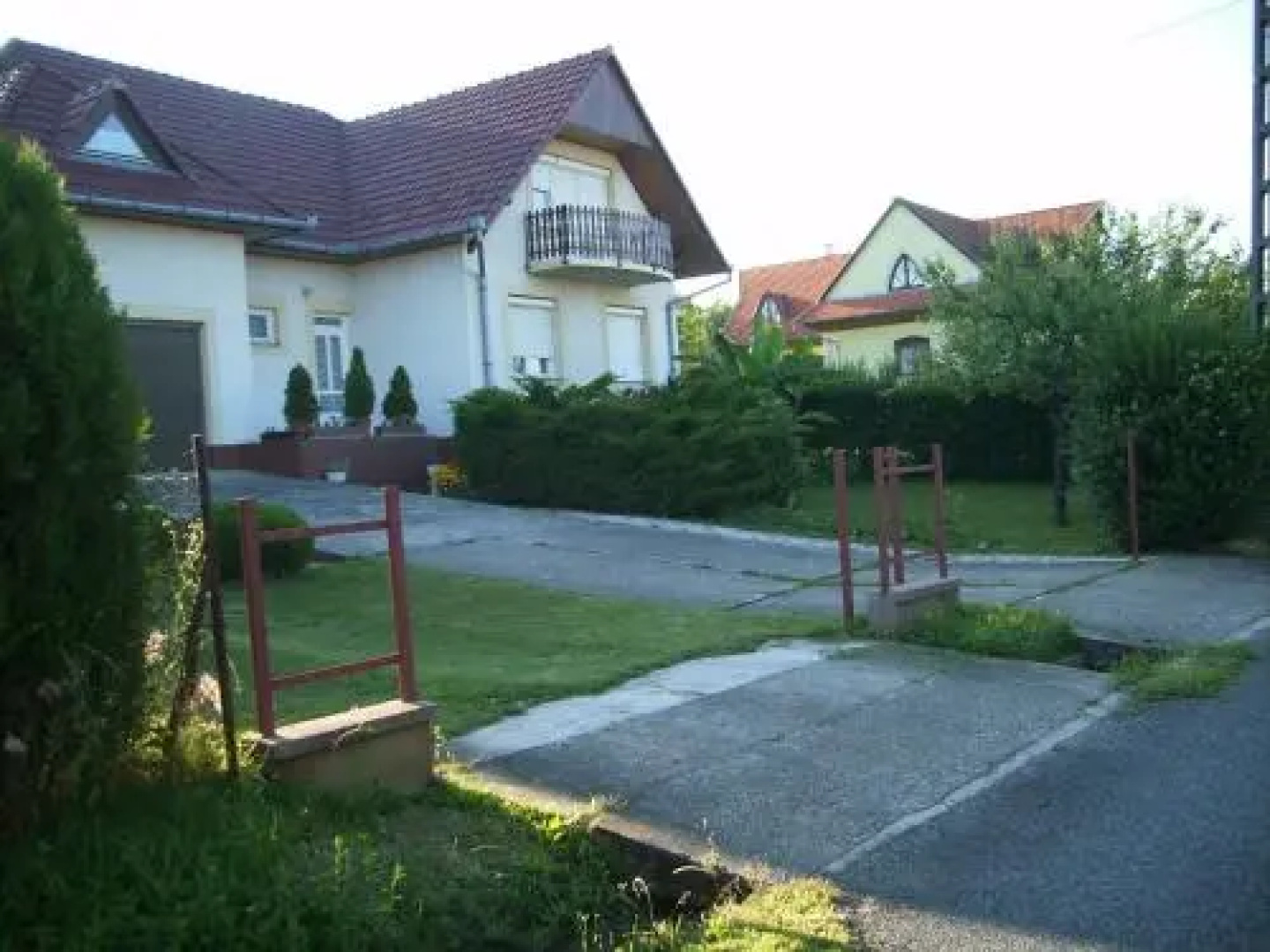 Porat House