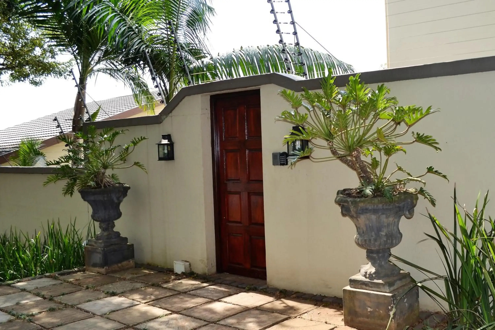 Mahogany House