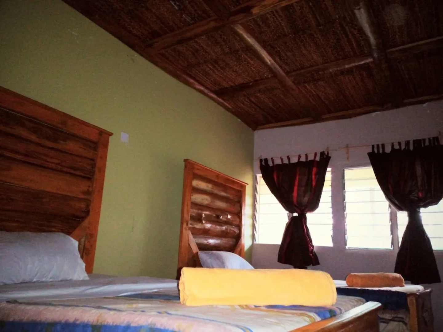 Equator Snow Geo Lodge