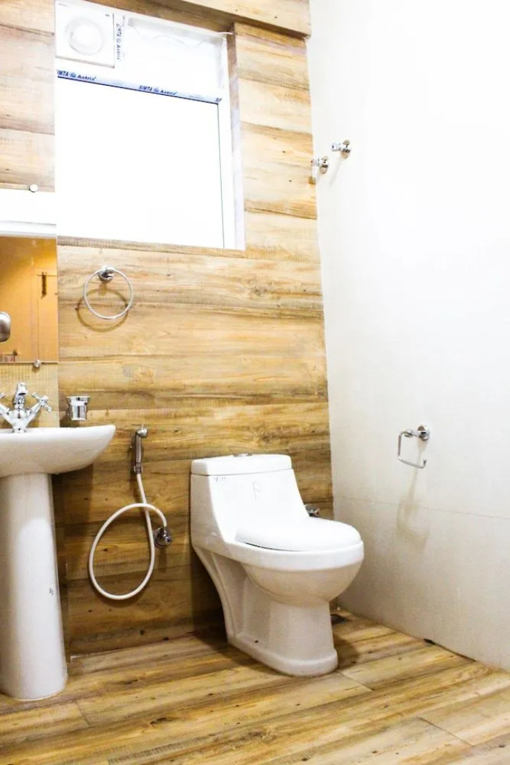 Al Woodlands Residency