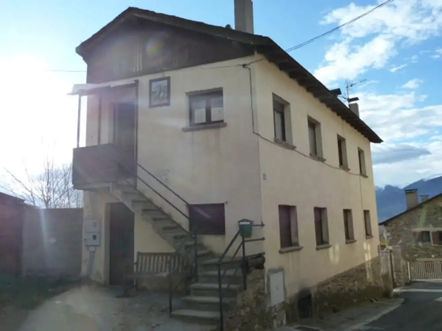 Apartment With 2 Bedrooms in Alp, With Balcony - 8 km From the Slopes