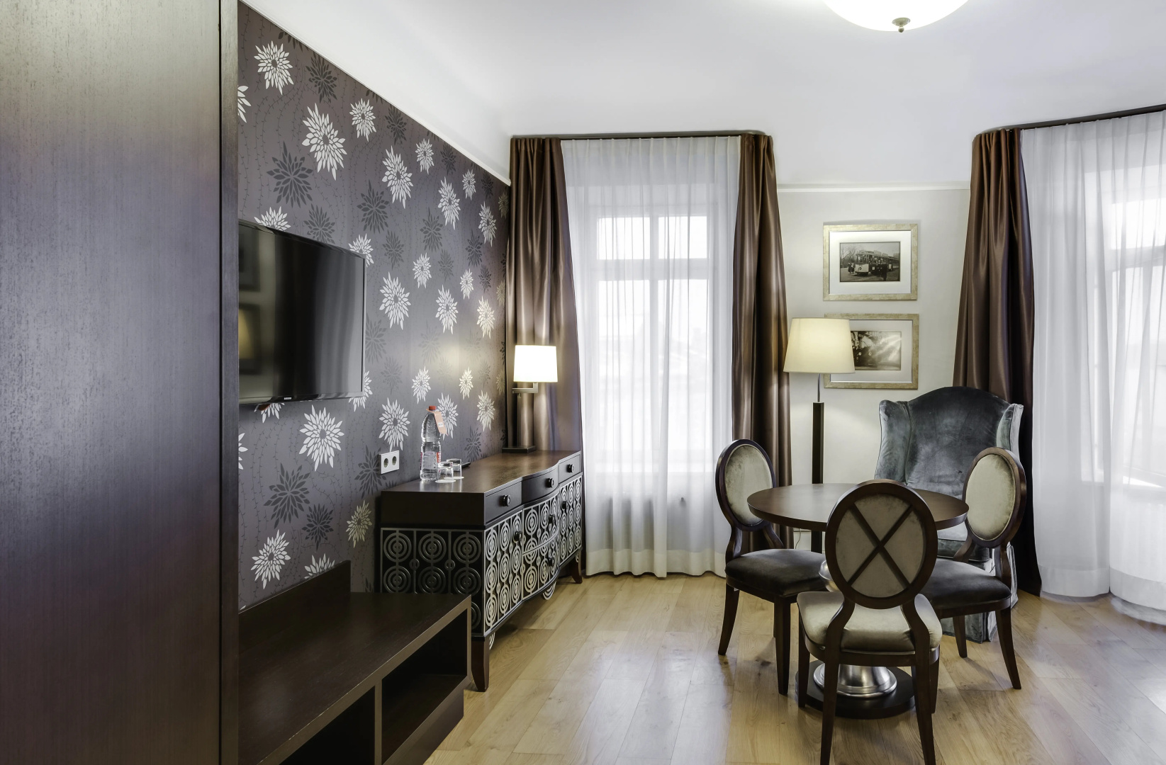 Отель Eurostars Metropole