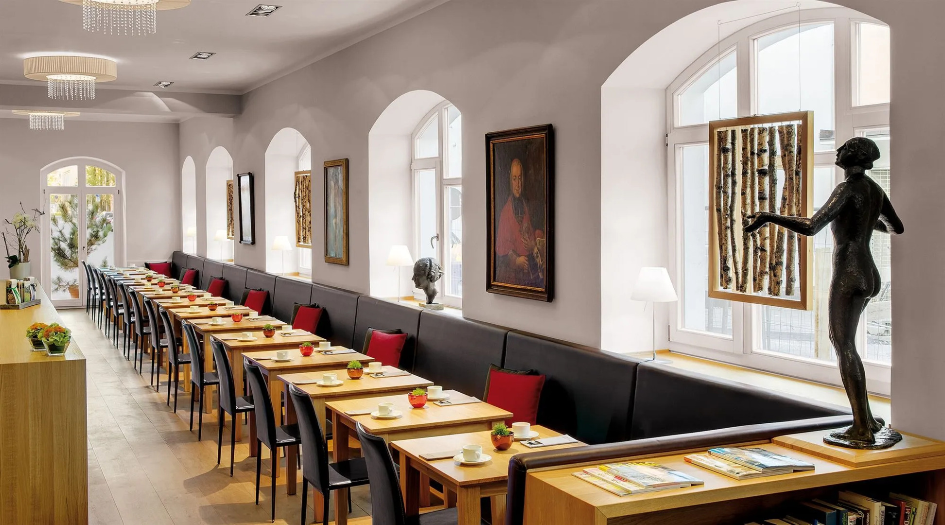 Alpen Hotel München