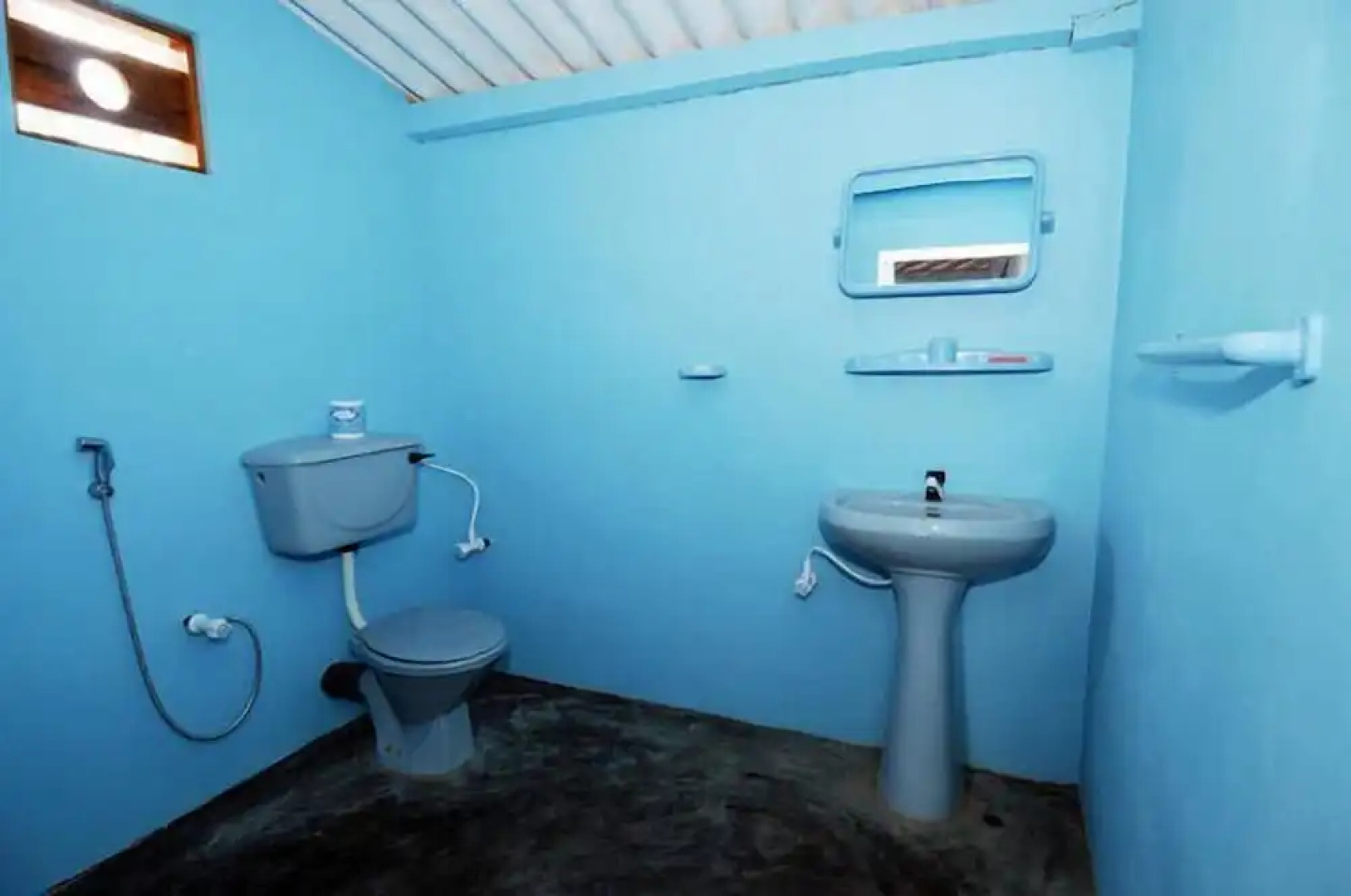 Arne's Place The Friendliest Hotel