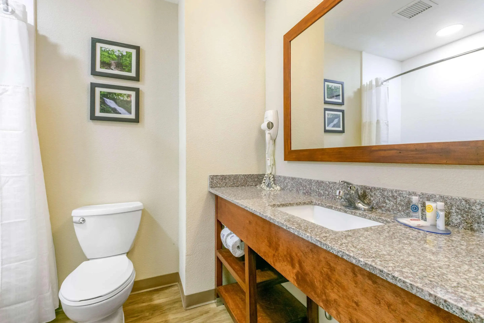 Comfort Inn & Suites Van Buren - Fort Smith