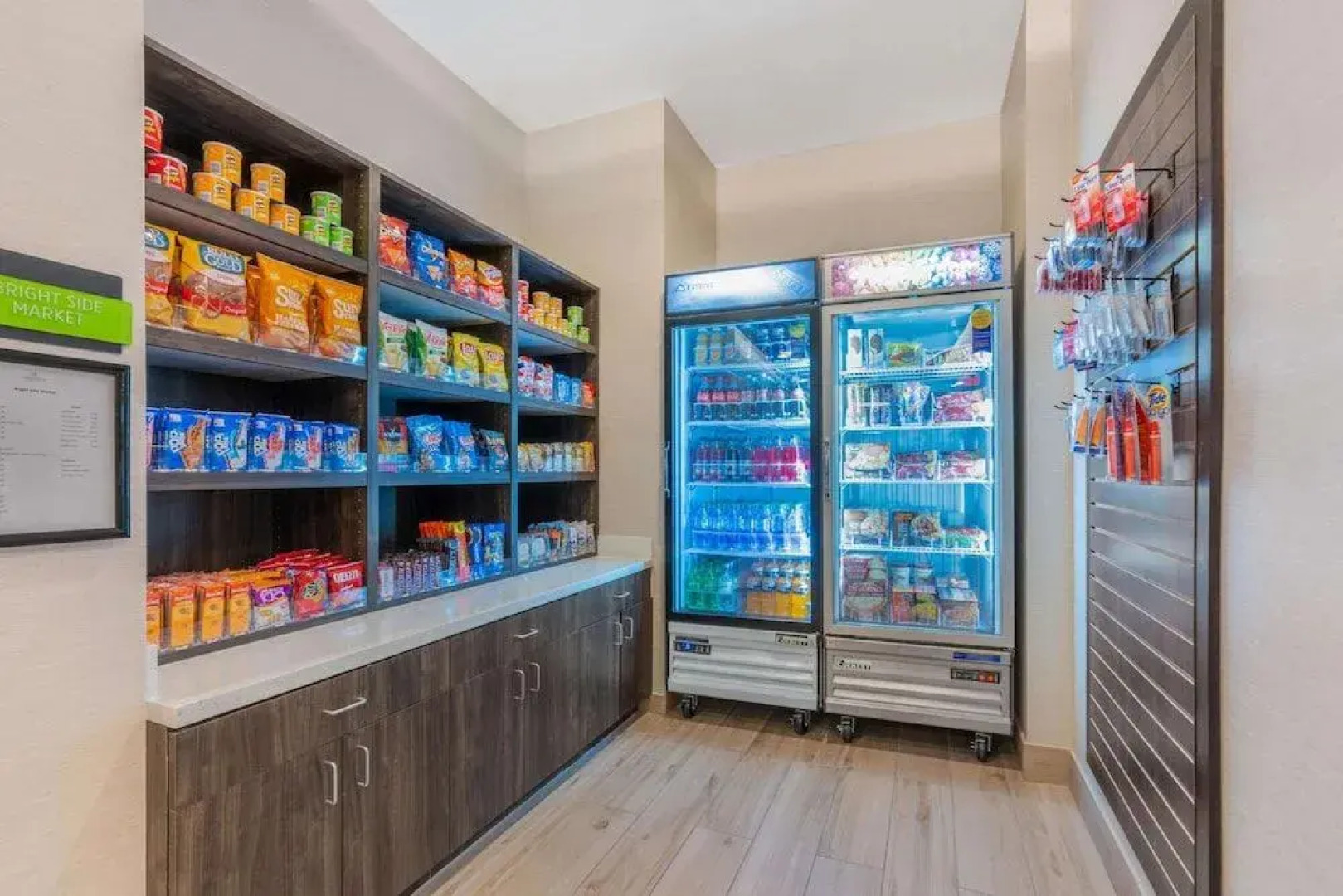 La Quinta Inn and Suites by Wyndham Houston Spring South