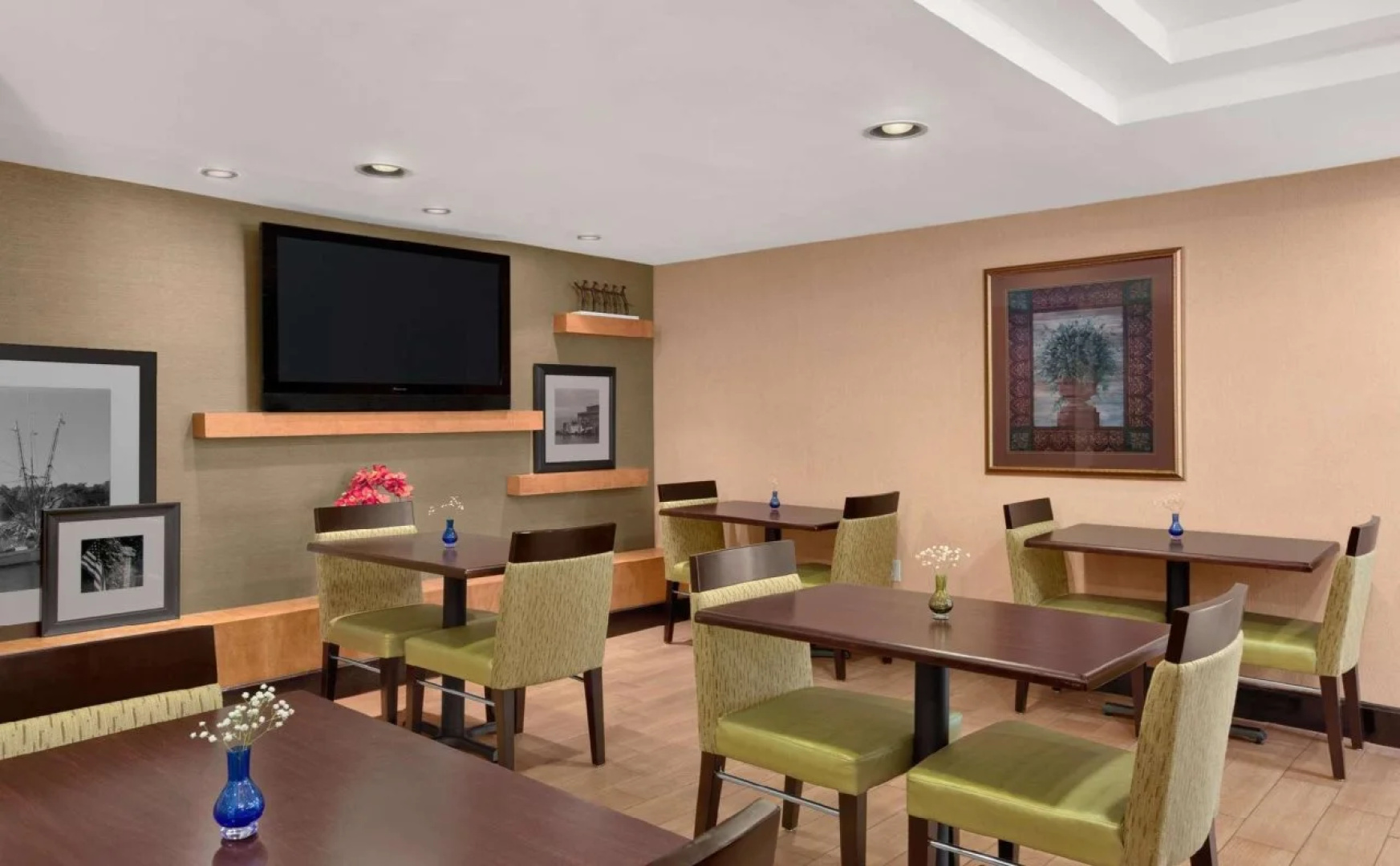 Holiday Inn Express Hartford South - Rocky Hill by IHG