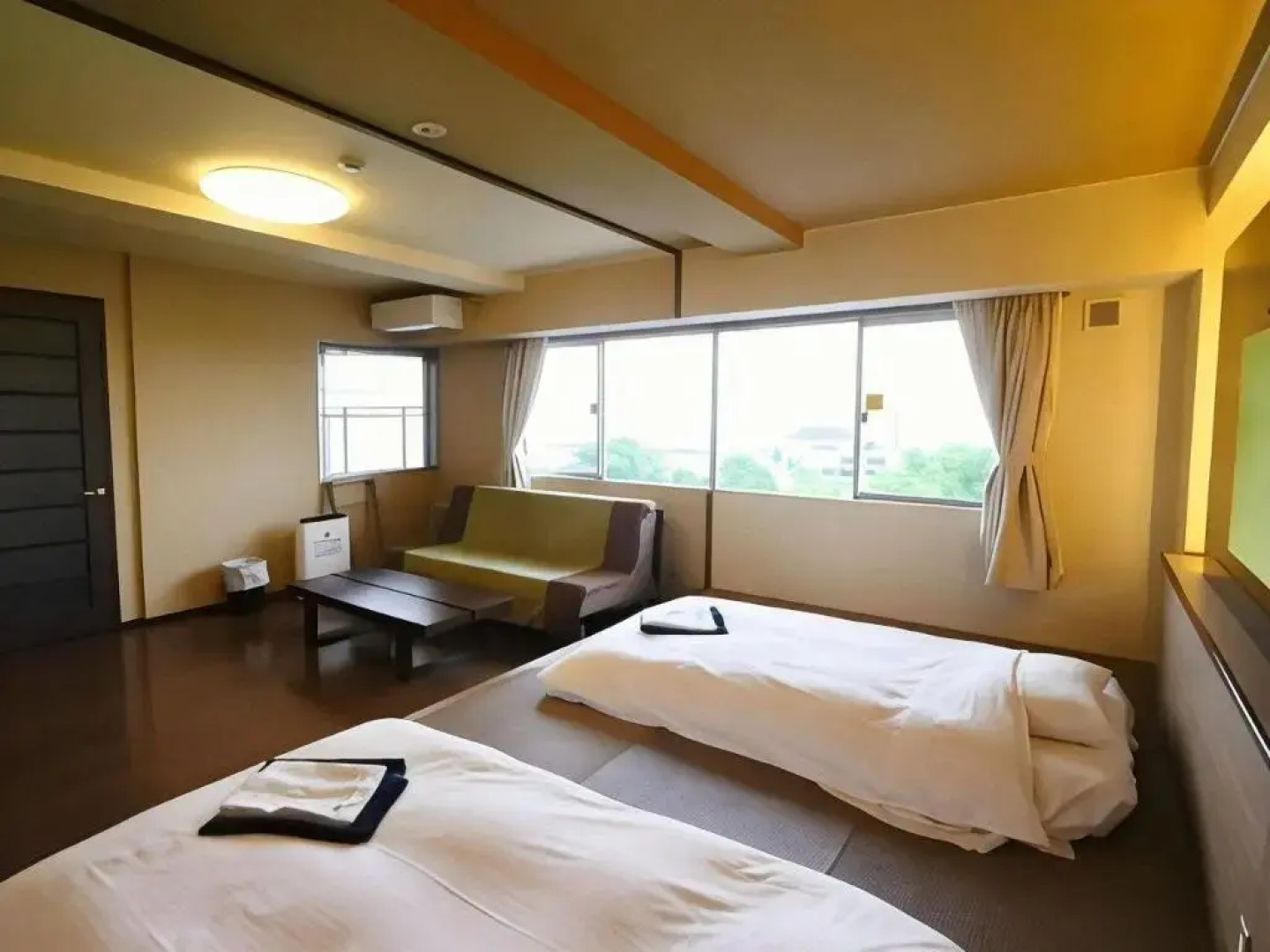 Green Hotel Yes Nagahama Minatokan