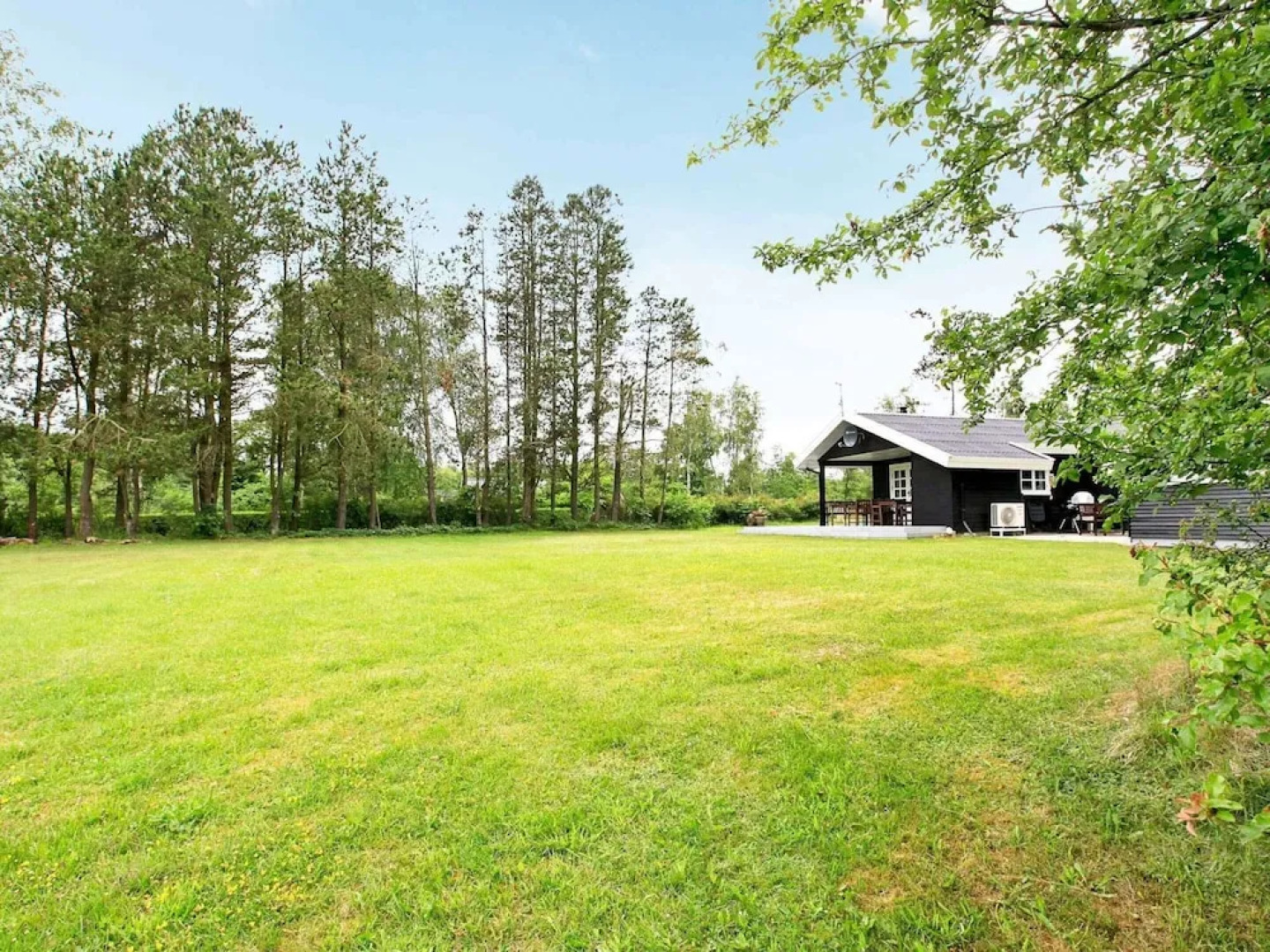 8 Person Holiday Home in Hojslev