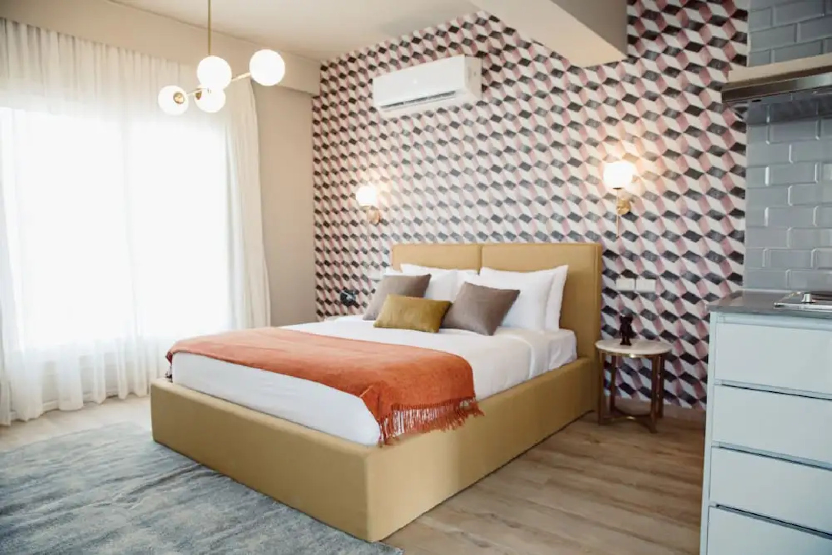 Bird Nest At Sheikh Zayed