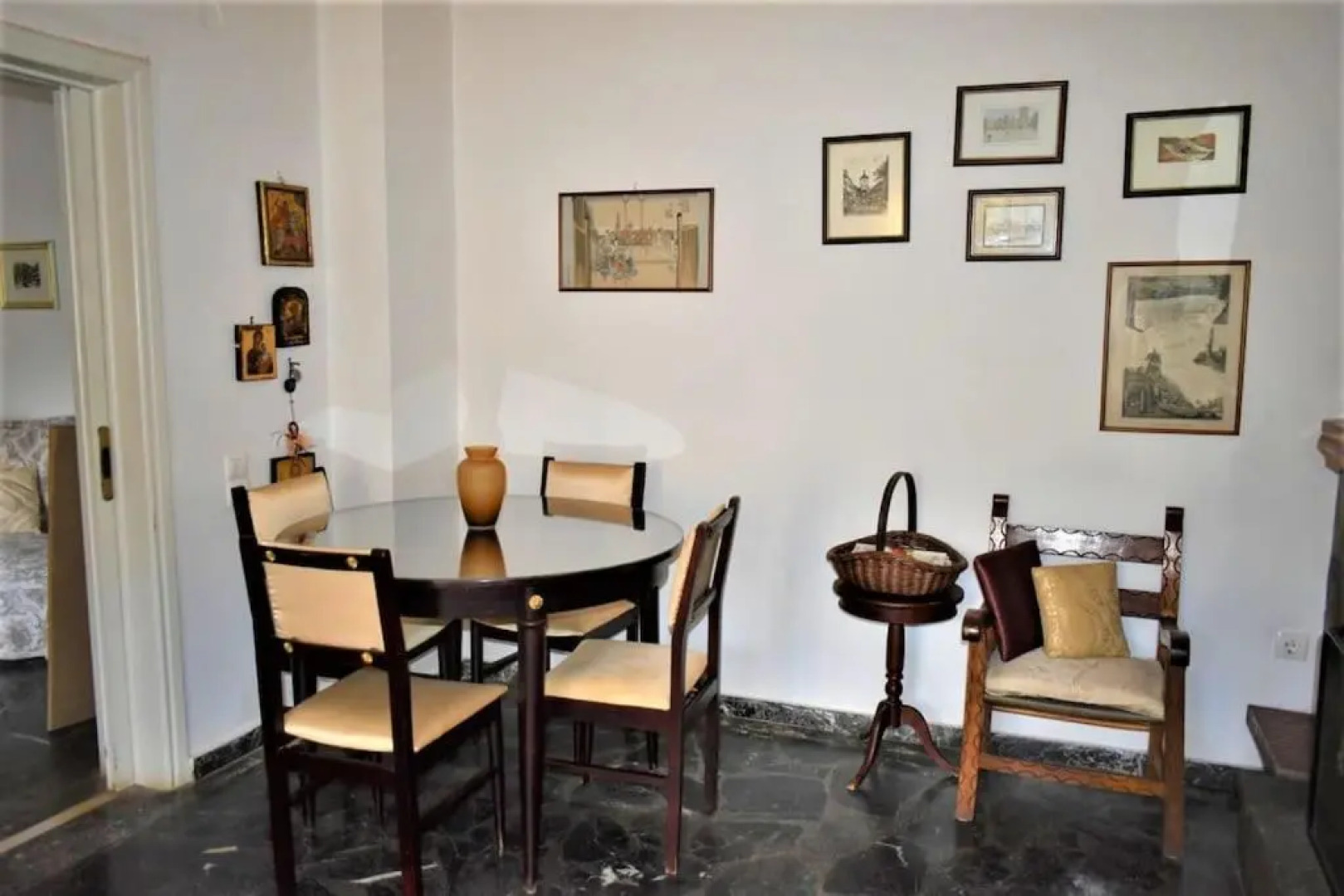 Eva Seaside 1st Floor