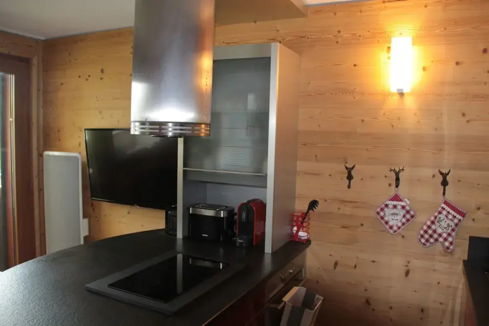 Apartment in Doucy With Mountain Views