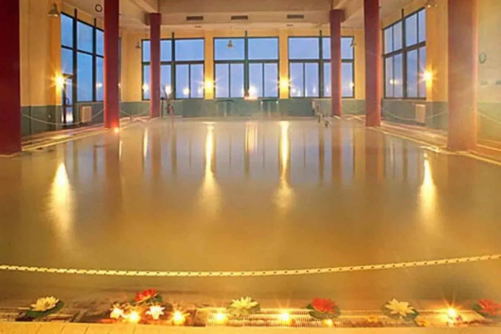 35 m from the beach, amazing seaview, Chalkidiki, Loutra Agias Paraskevis , Evdiriadis Luxury Apartment , you can see it on youtube if you type the name Evdiriadis