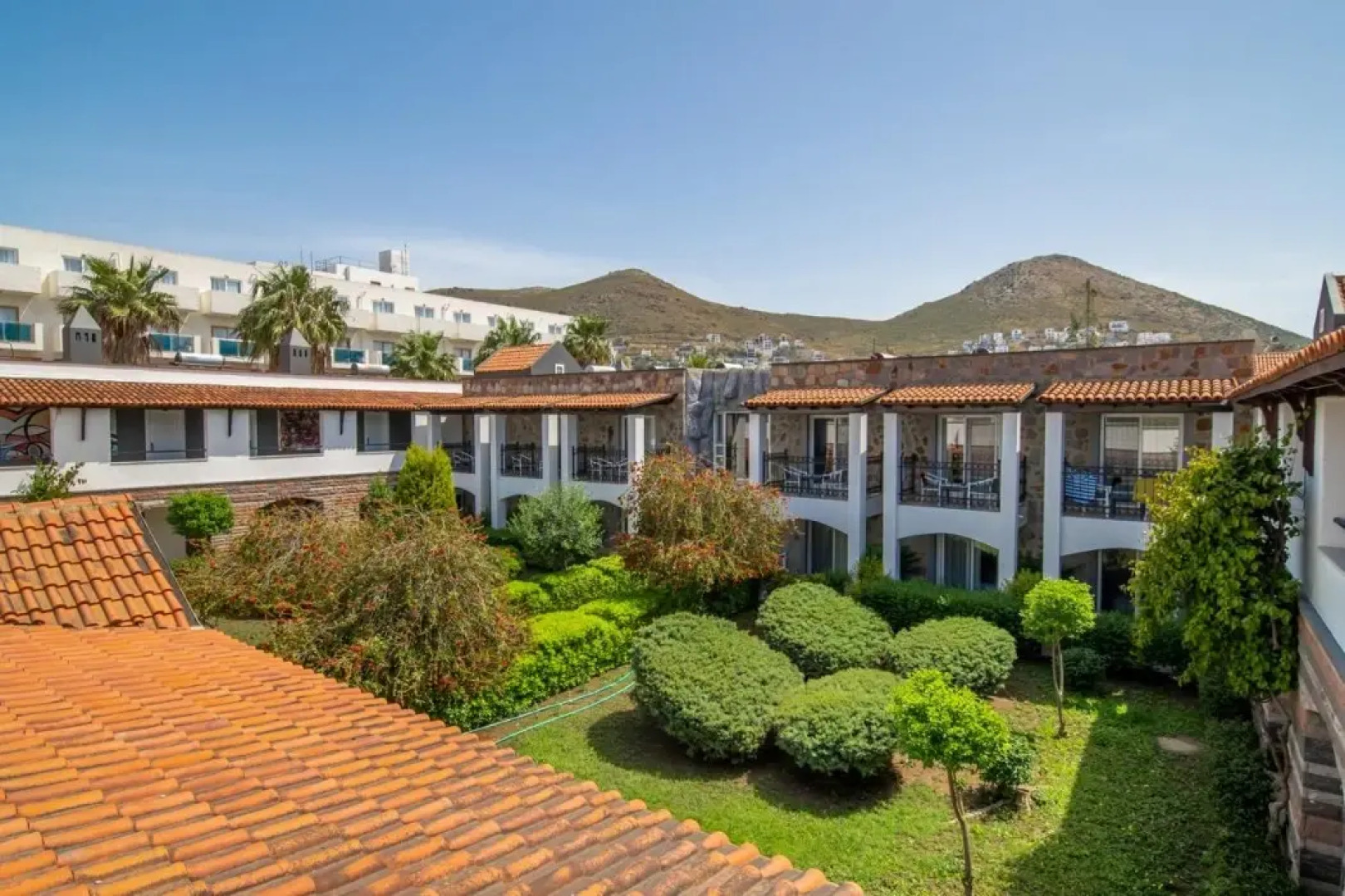 Tiana Beach Resort - All Inclusive