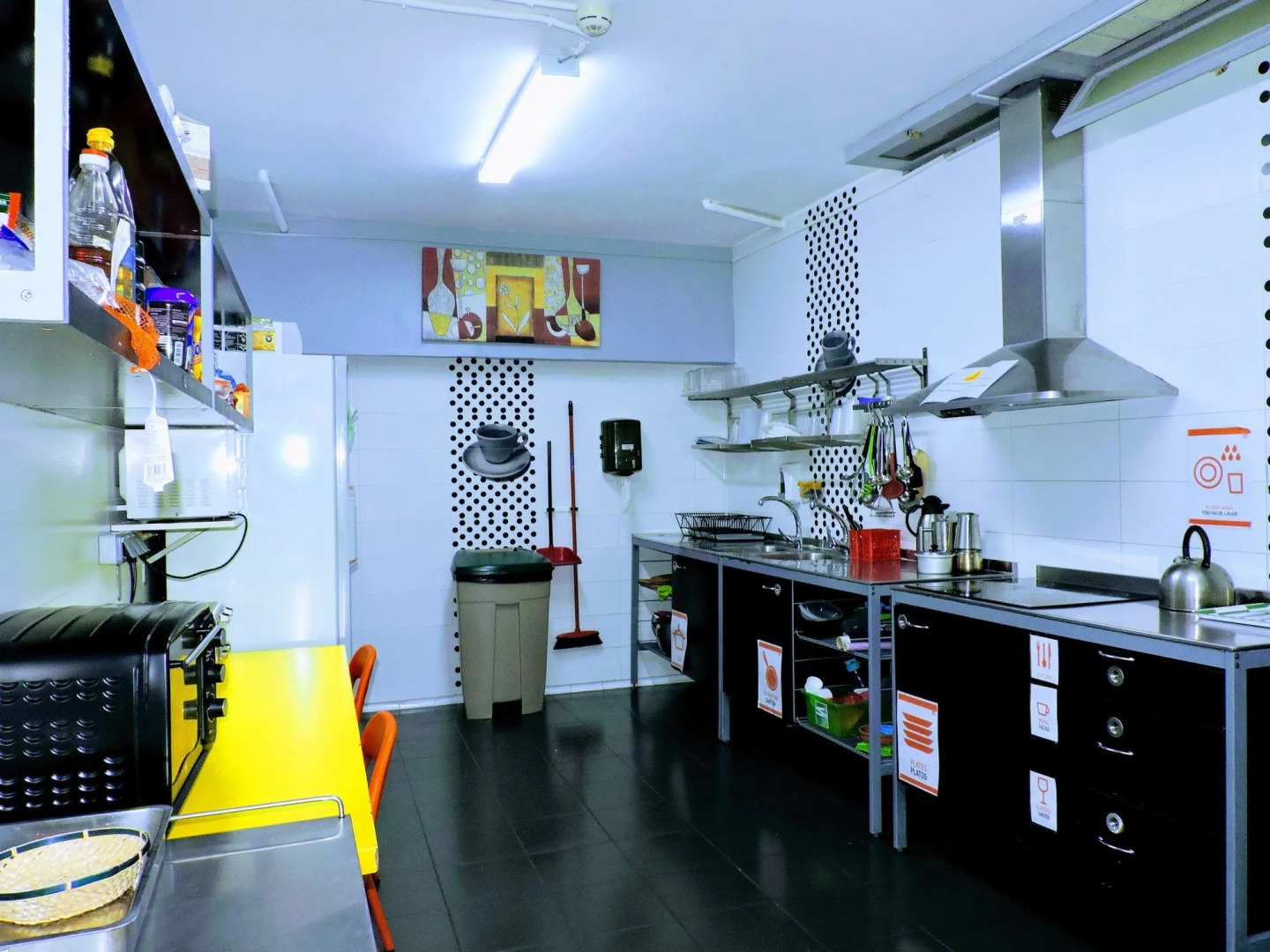 Onefam Les Corts Hostel