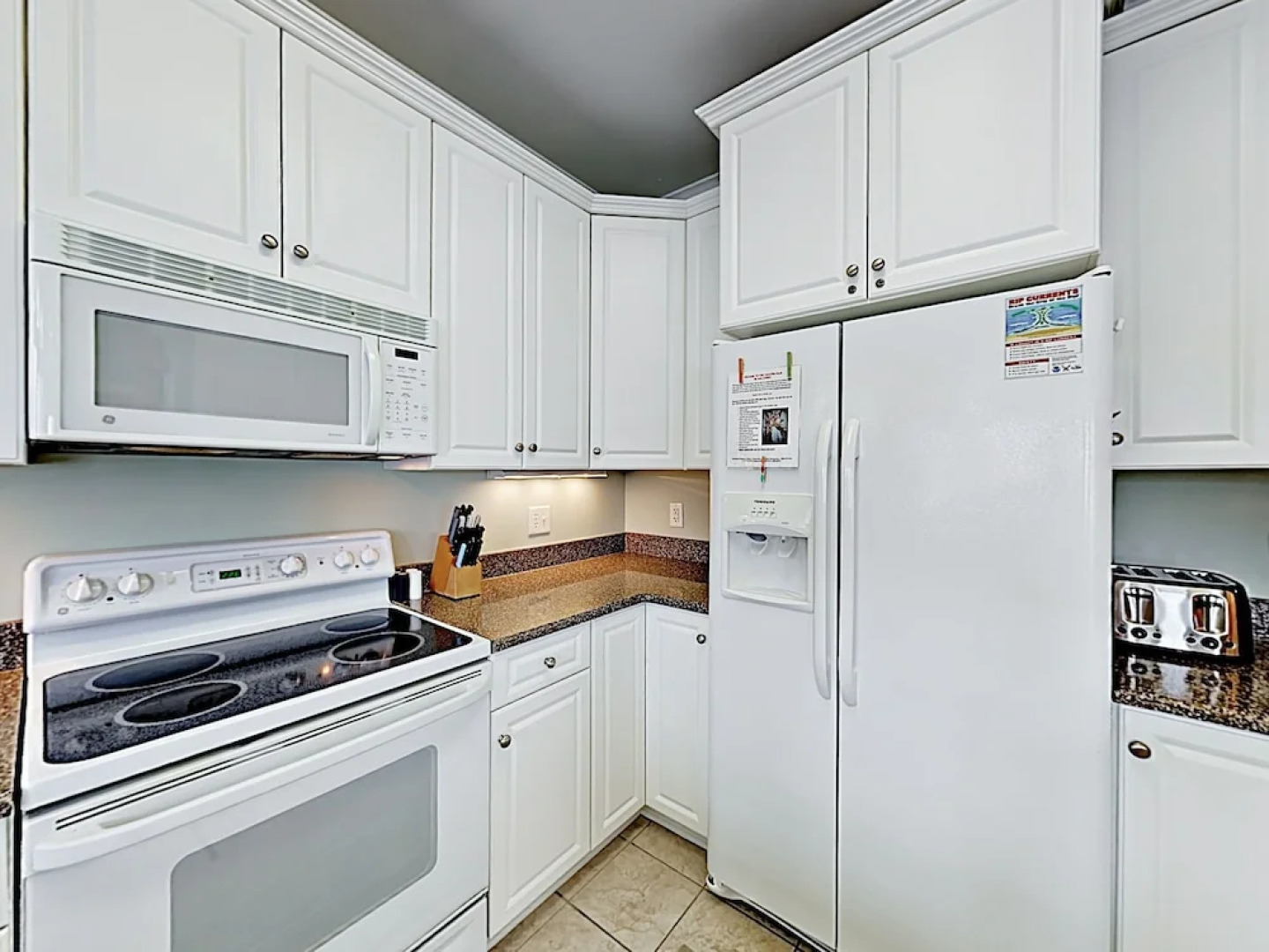 3 Ocean Isle Beach - 4 Br Condo