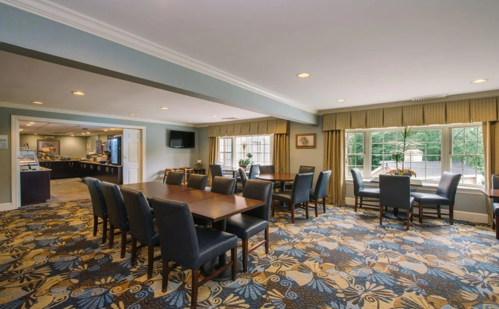 Holiday Inn Express & Suites Merrimack by IHG