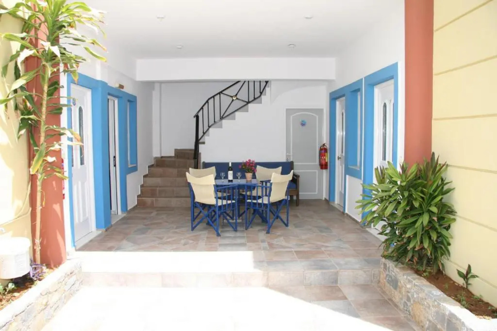 Litsa Mare Apartments