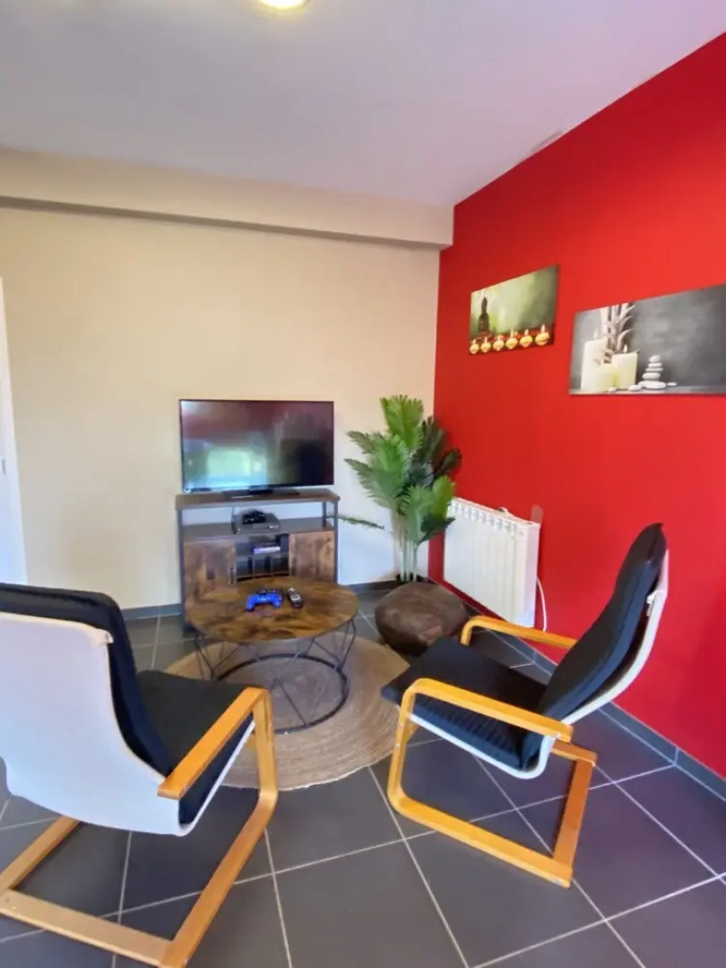 Cosy 2-bedroom Apartment in the Center of Hotton