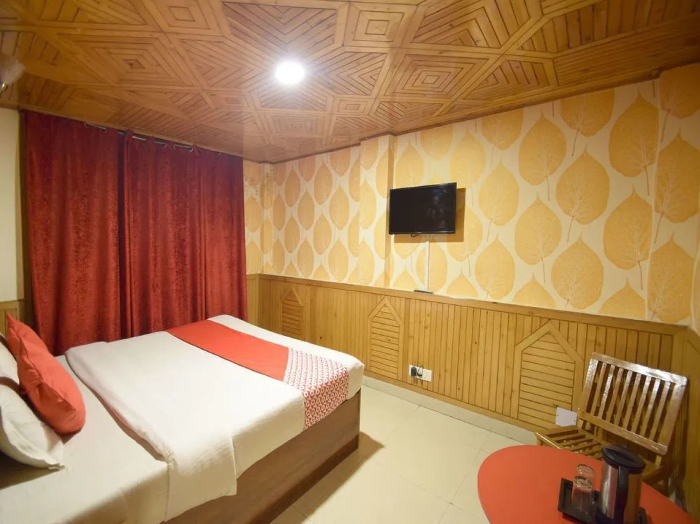 OYO 6138 Hotel Majestic Grand