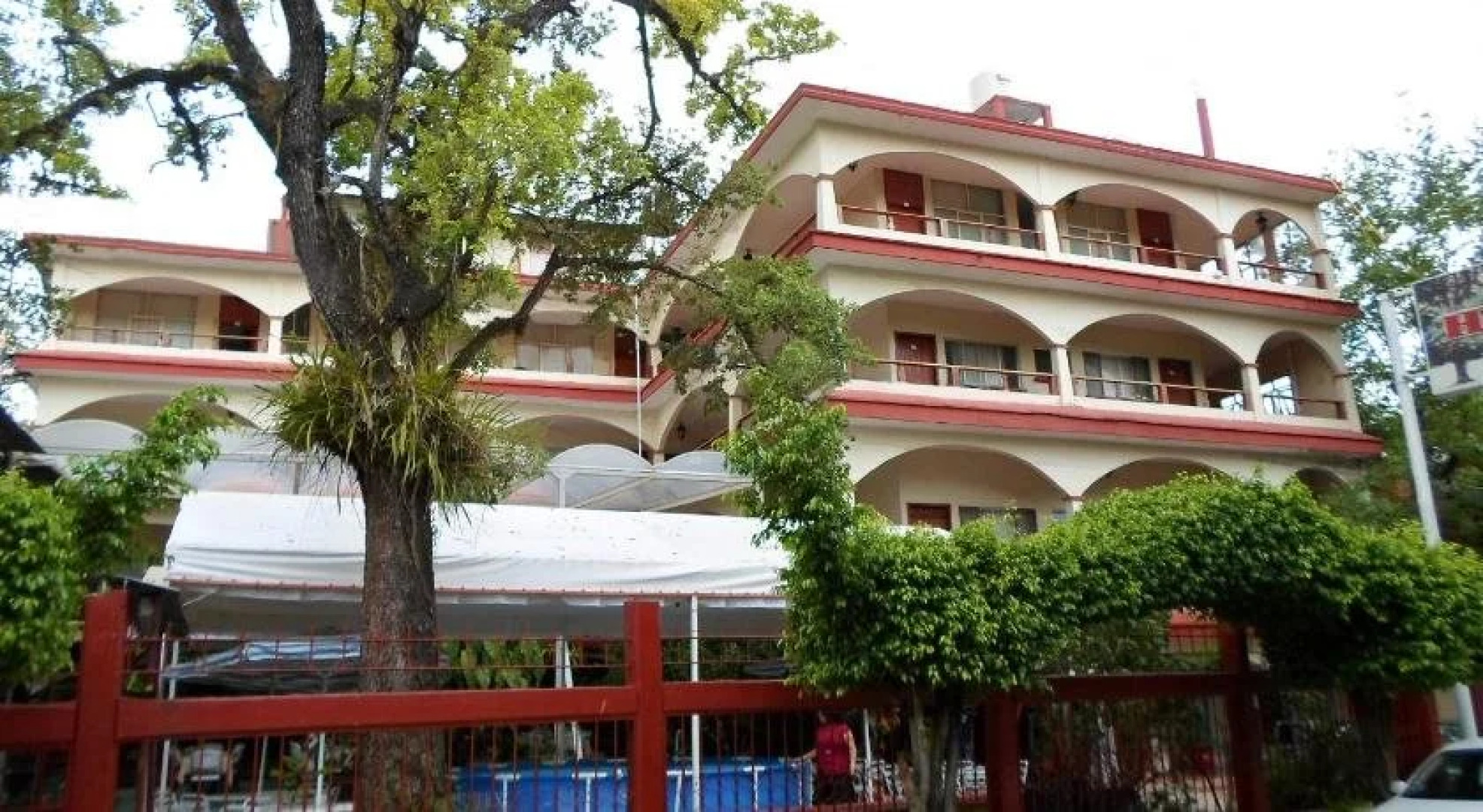 Hotel La Mansion del Viejo Roble