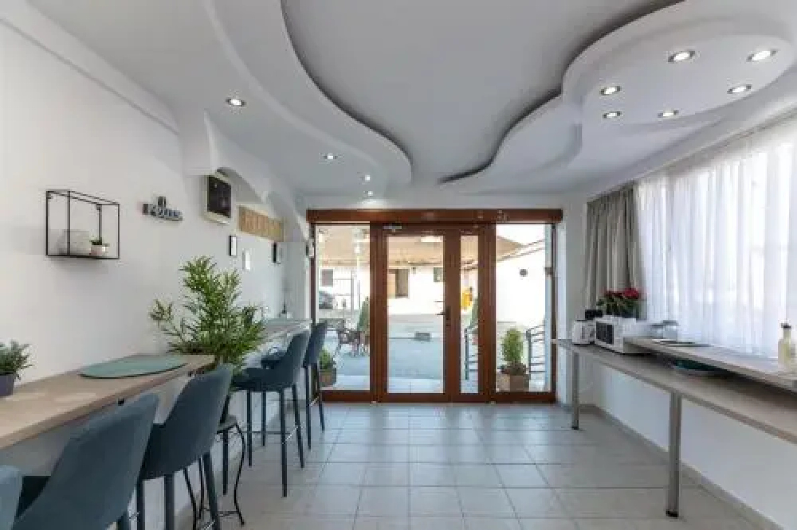 Vila Adriano