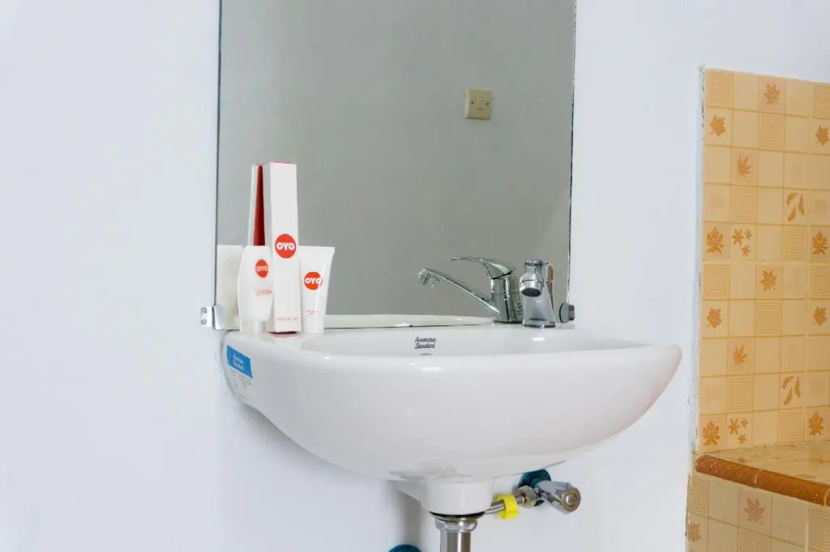 OYO 801 Hansa Homestay