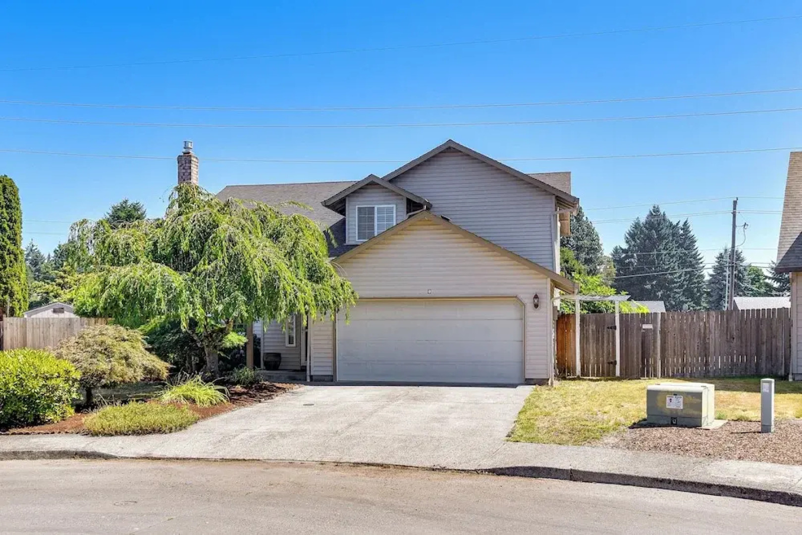 Private Outdoor Space 9 Mi to Downtown Vancouver!