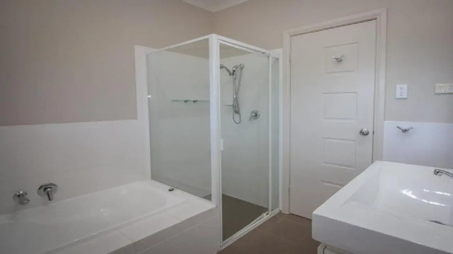 Waterfront on Osprey