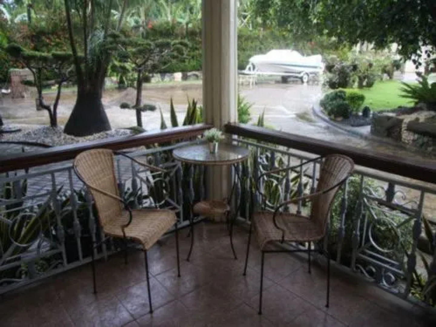 Bushida Bed and Breakfast