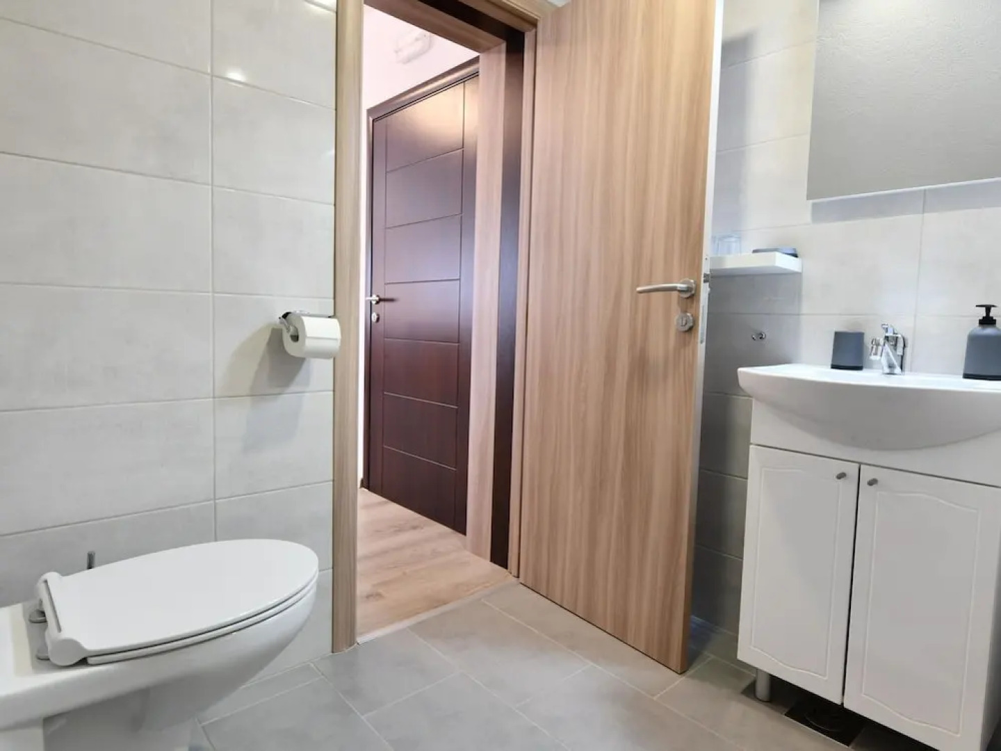 Boutique Apartment in Selište Drežnićko with Garden