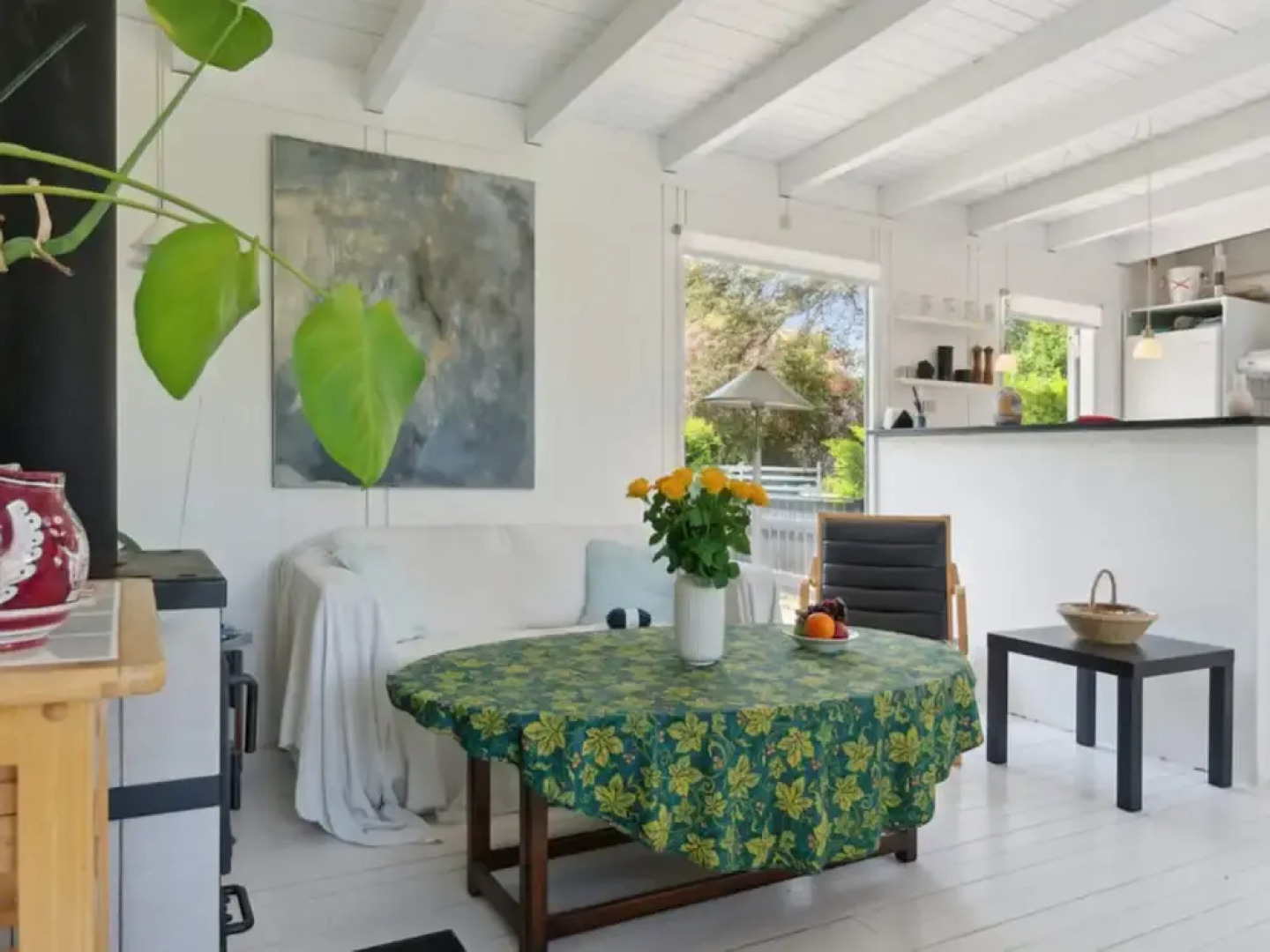 6 Person Holiday Home in Dronningmolle