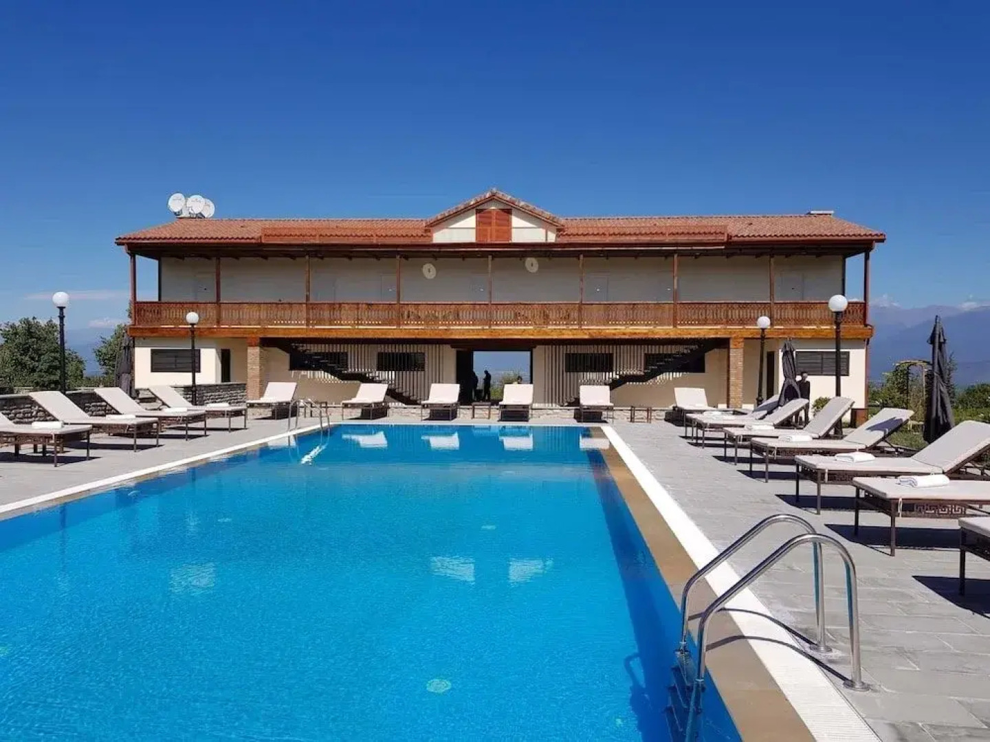 Chateau Mosmieri Resort