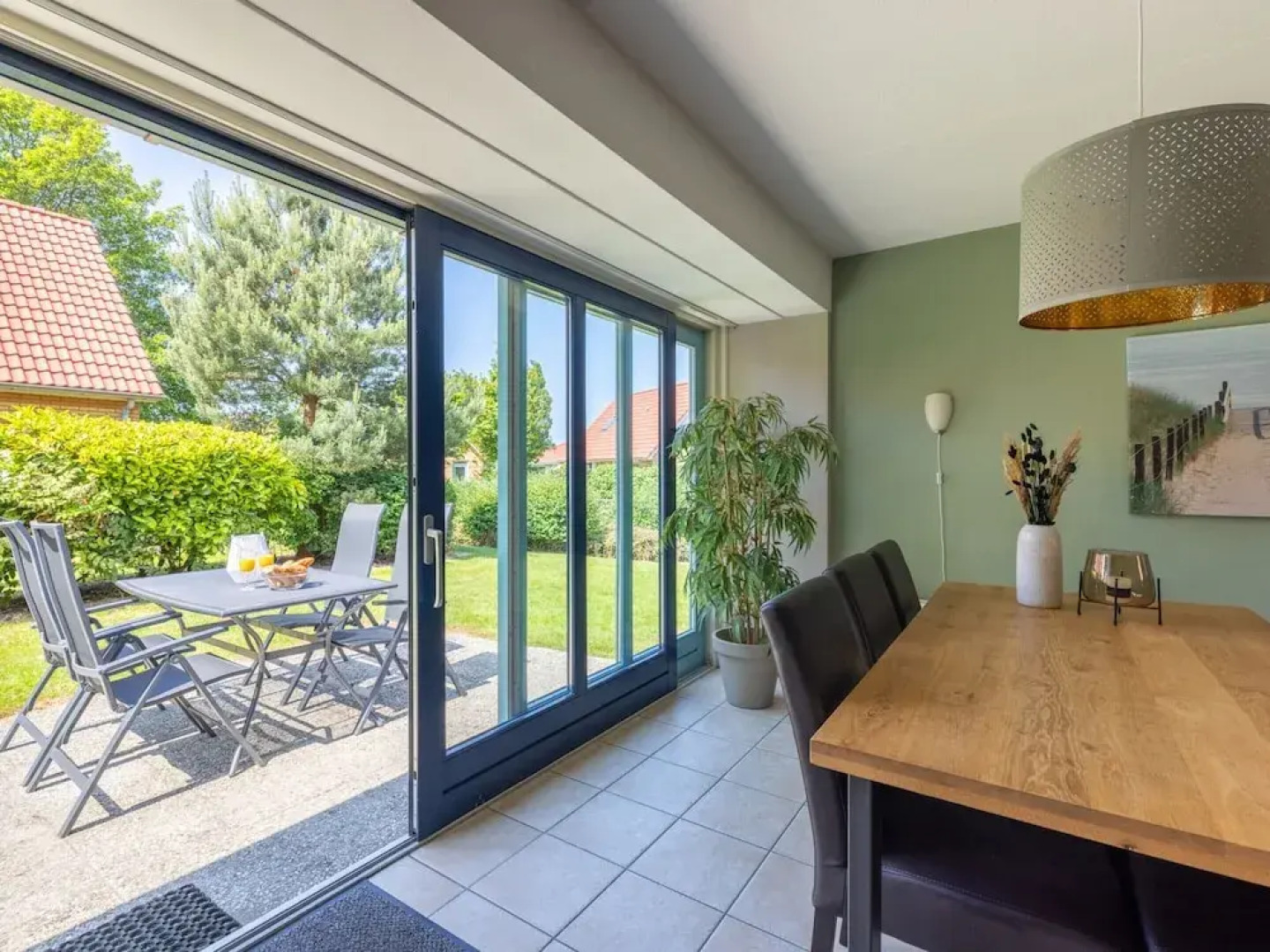 Child Friendly Villa With Enclosed Garden, Near Hoorn