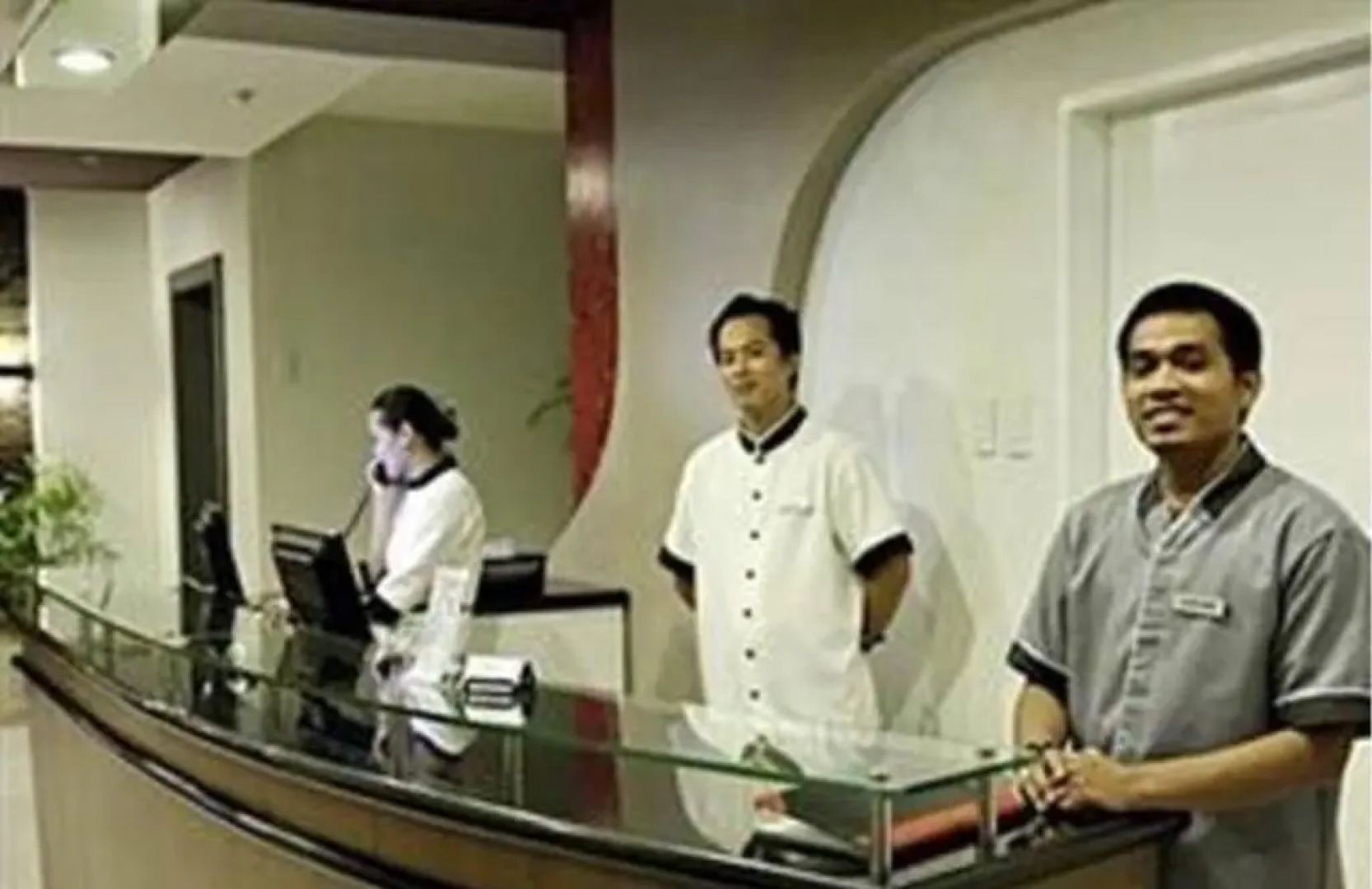 Premiere Citi Suites