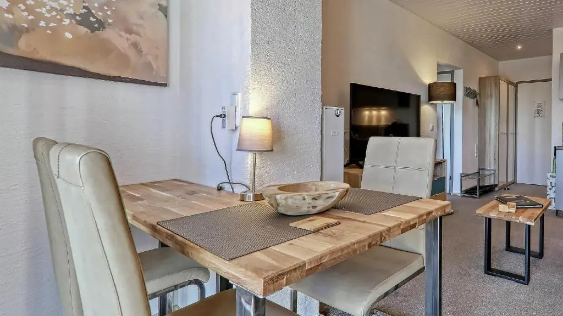 Suit & Frühstück zum Latschen