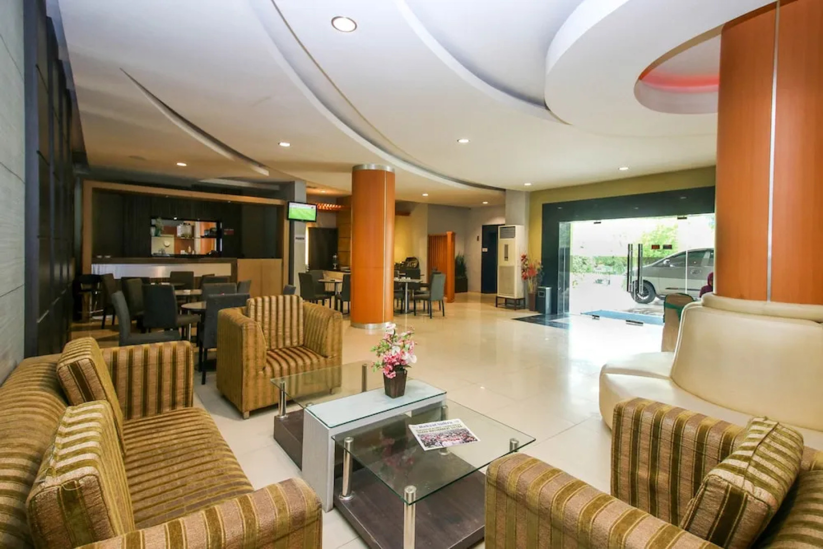 Airy Kendari Barat Diponegoro 75