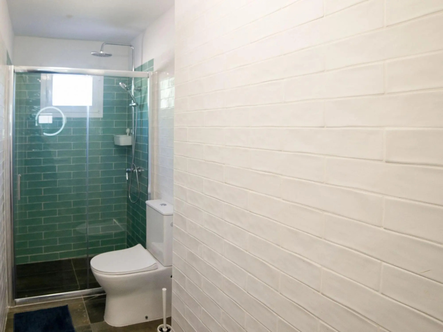 Appealing Holiday Home in La Escalona With Mountain Views