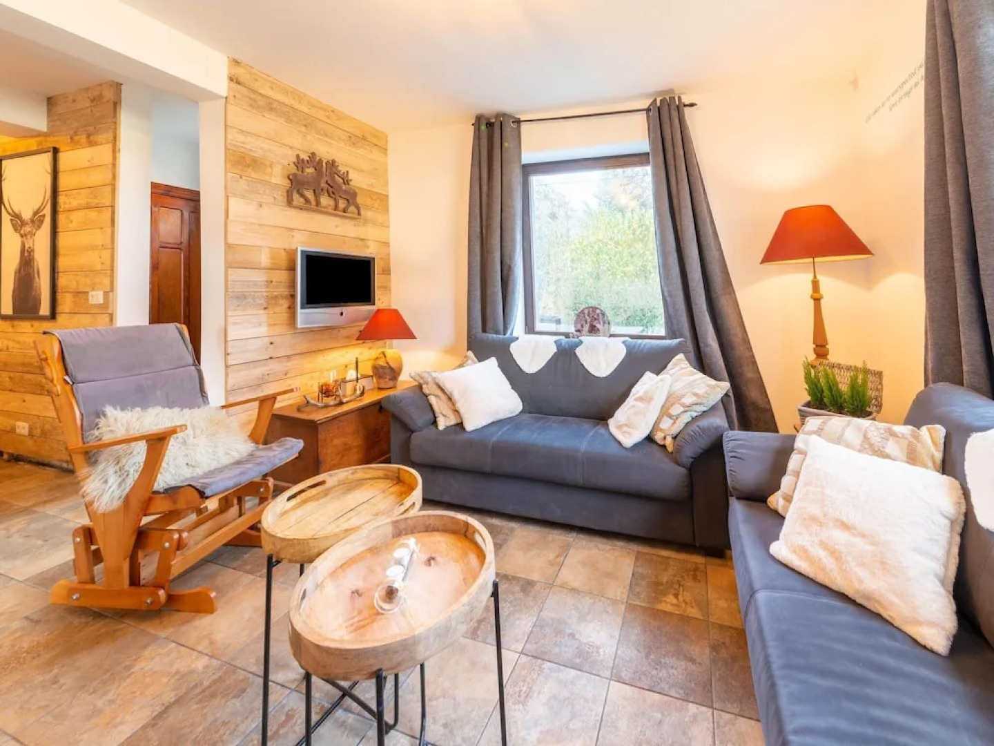 Farmhouse Kalys in Vielsalm With 180° View of the Forest