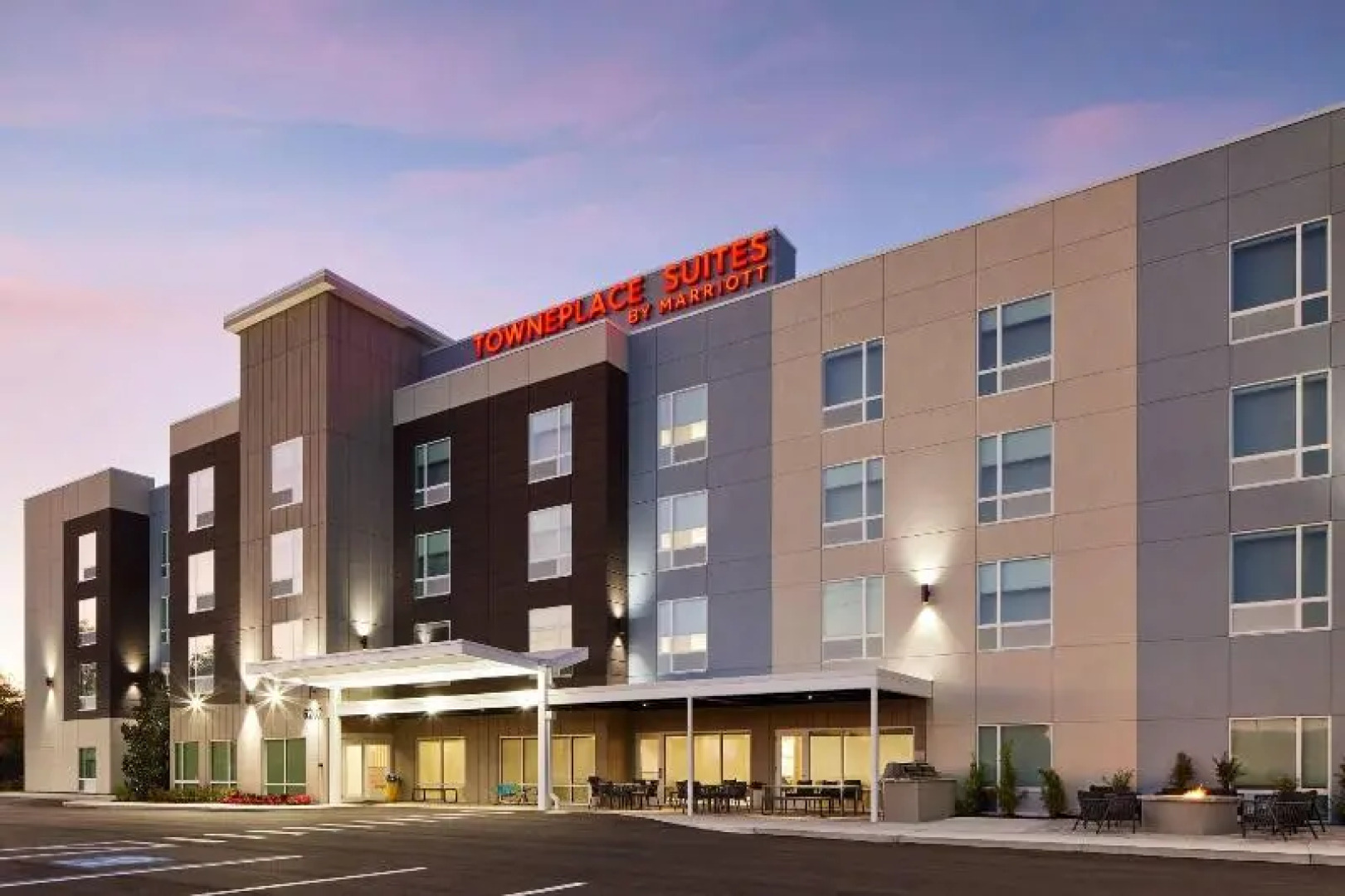 Towneplace Suites By Marriott Tampa East/I-4