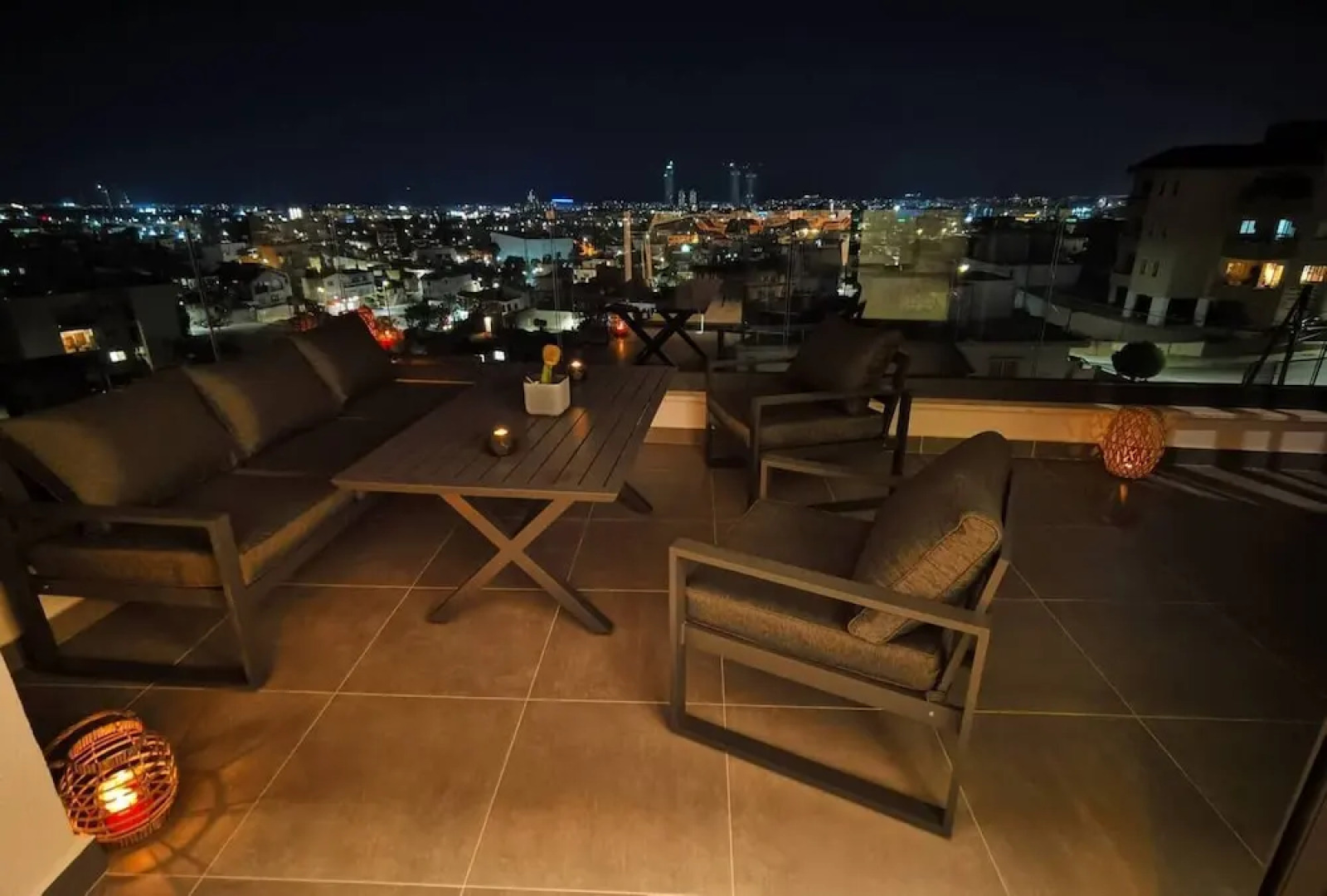 Brand NEW 2-bed Apartment in Agios Athanasios