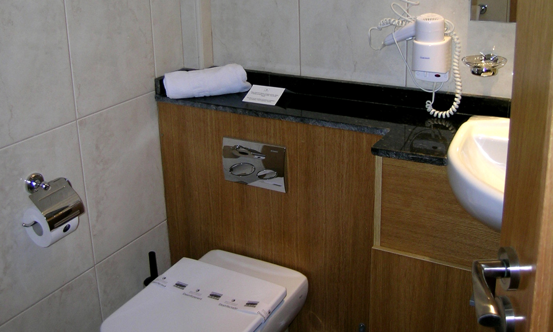 Macdonald La Ermita Resort