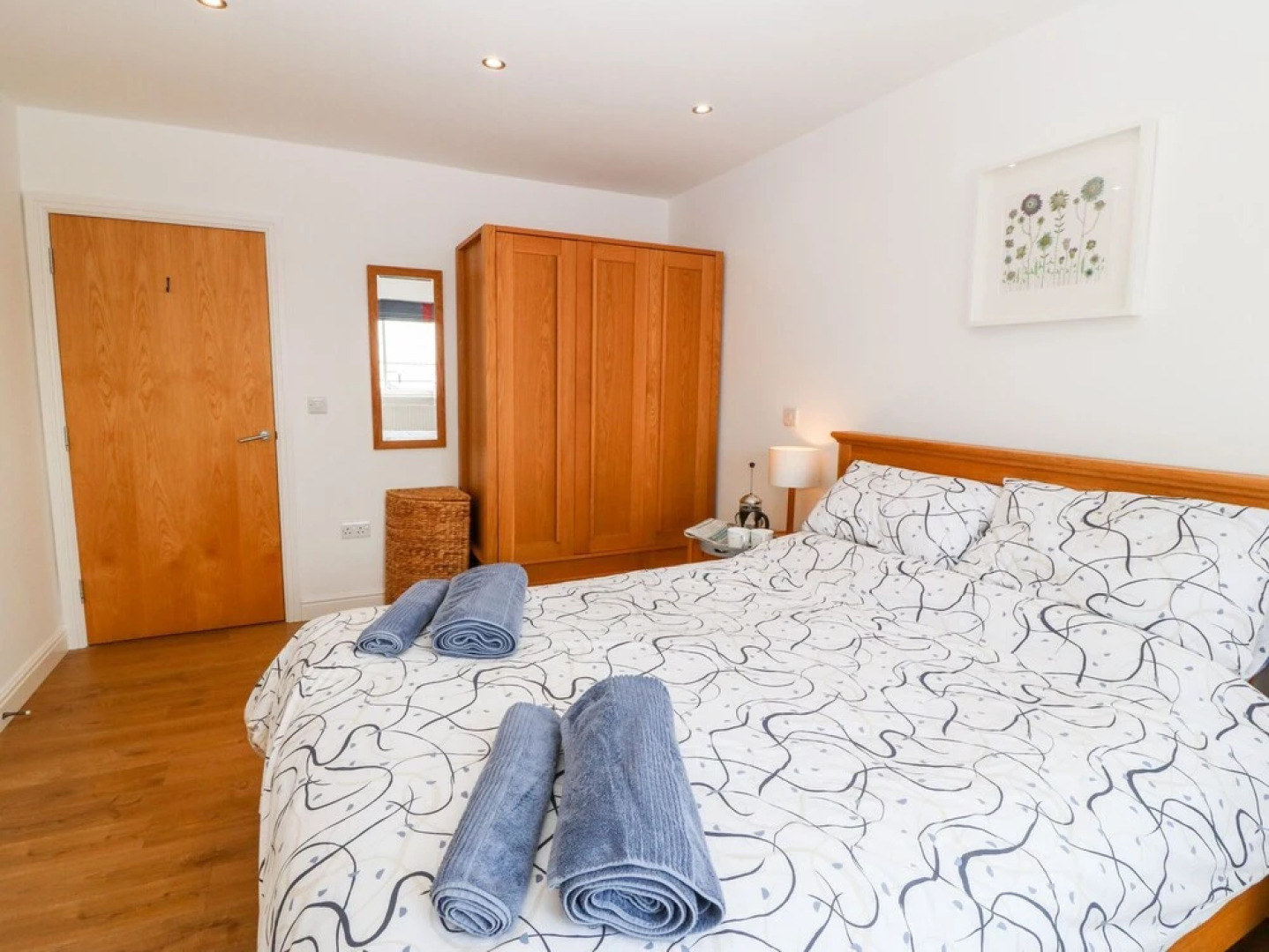 Maelog, 14 Tides Reach