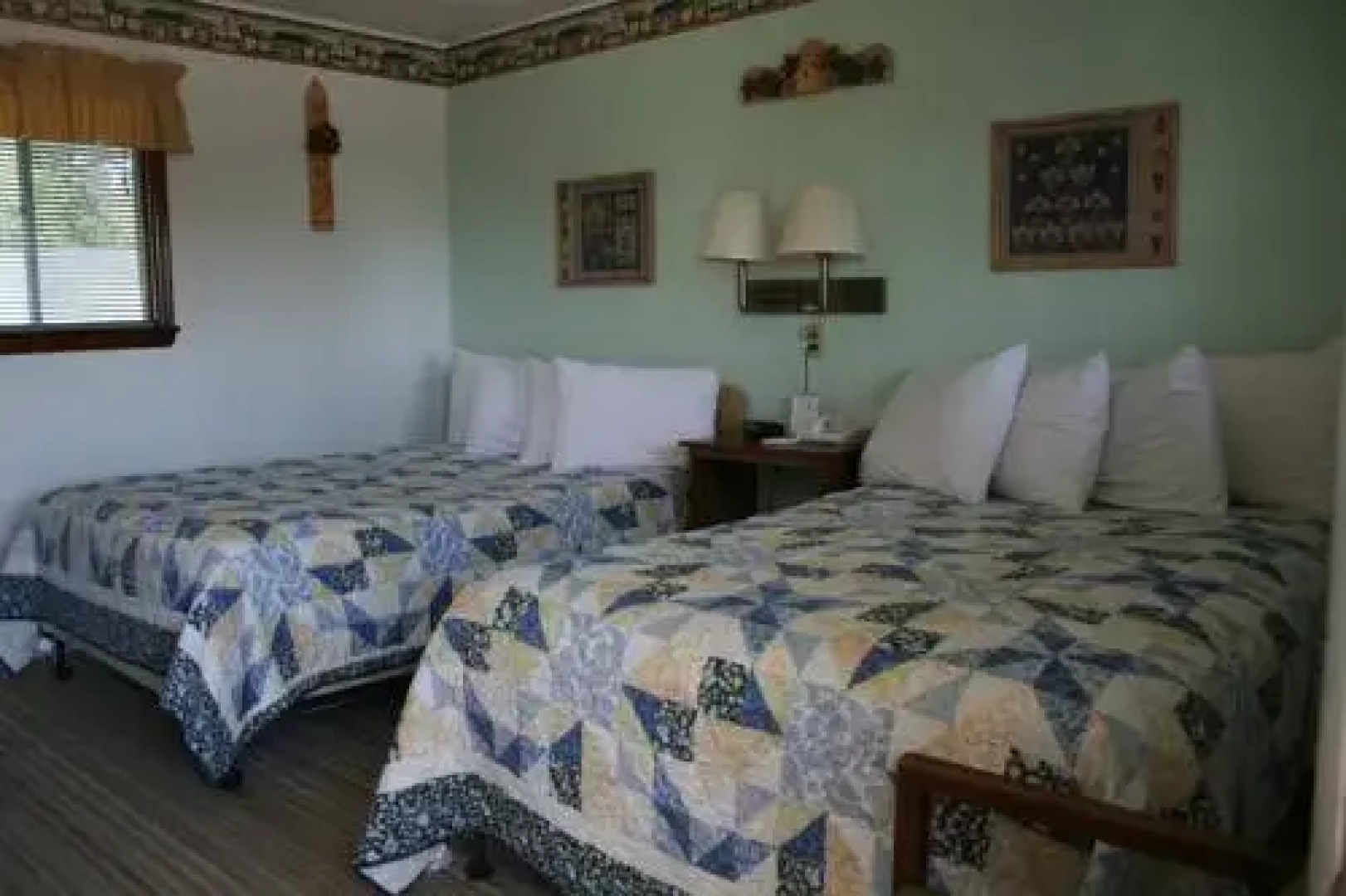 Frontier Motor Lodge