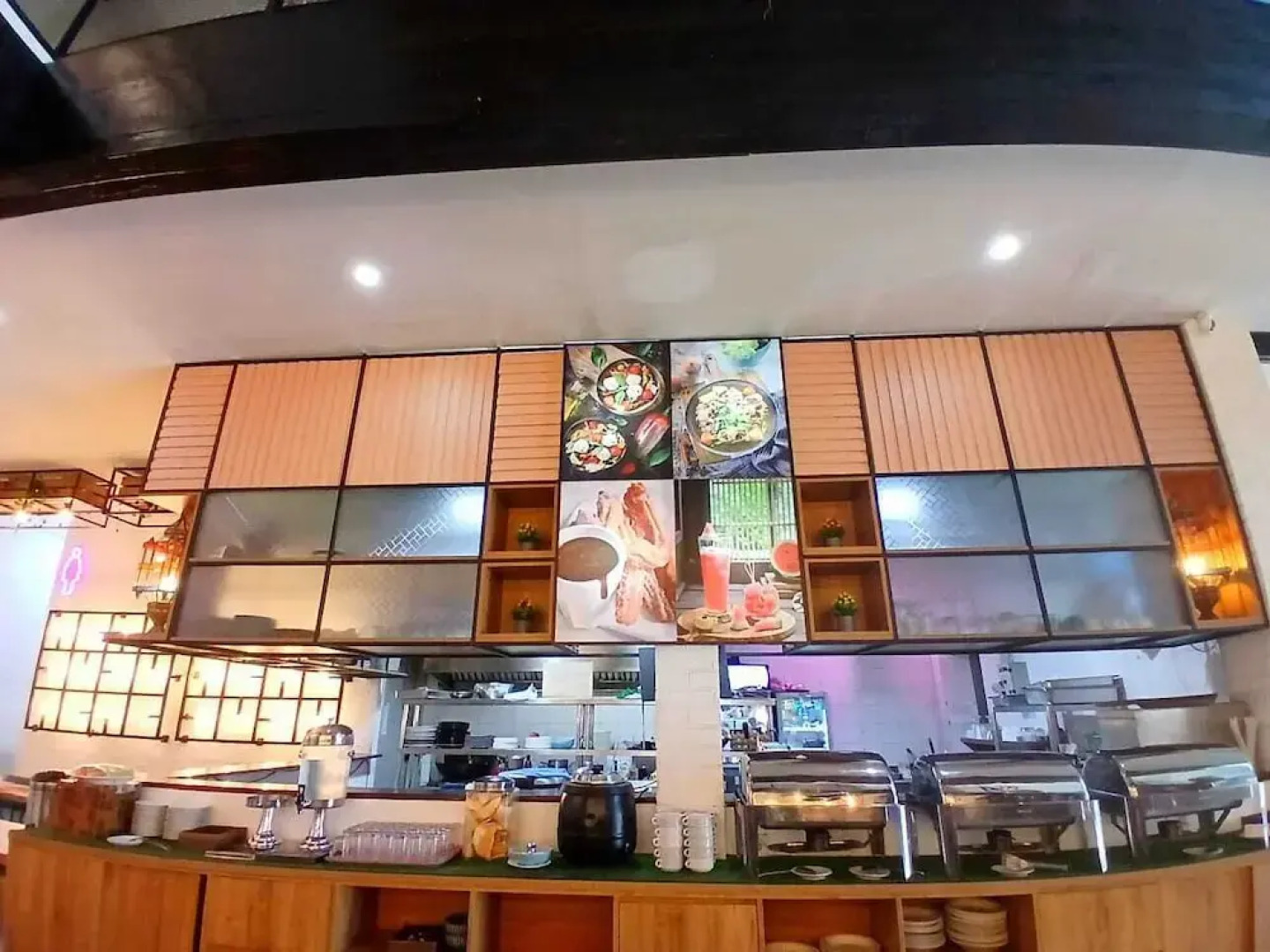 Nunia Tamansari Hotel