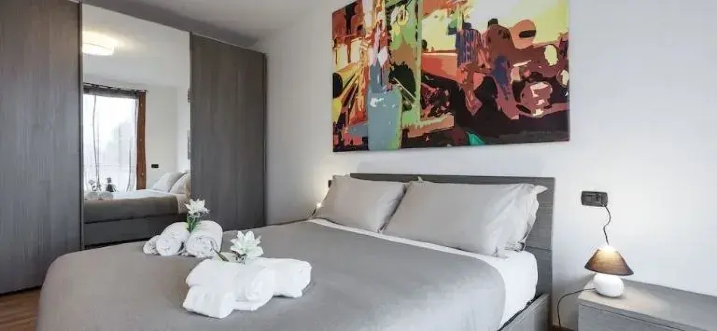 Suitelowcost - Limbiate