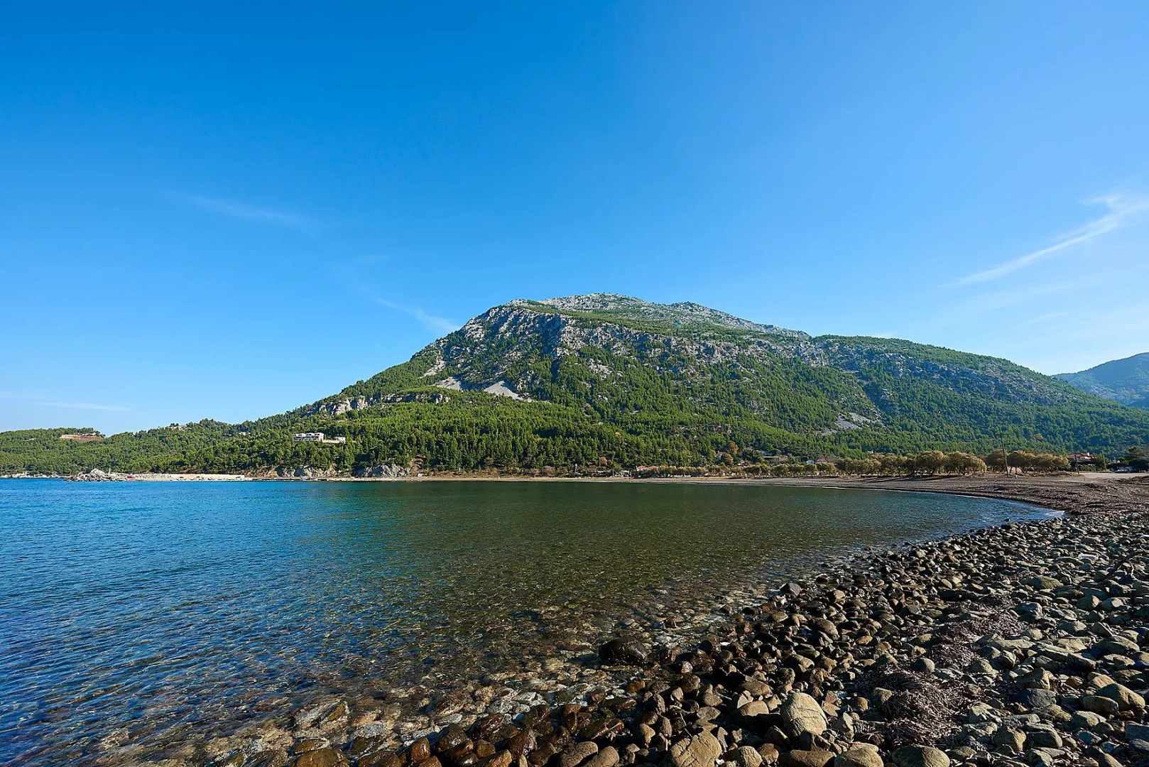 Xenia Residence & Suites